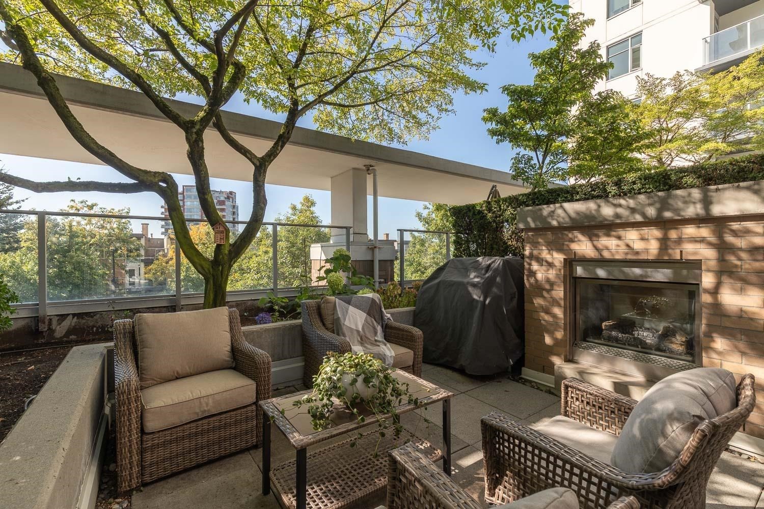 14-166 13Th Street W, North Vancouver, BC