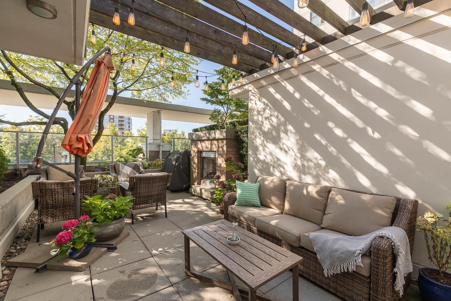 14-166 13Th Street W, North Vancouver, BC