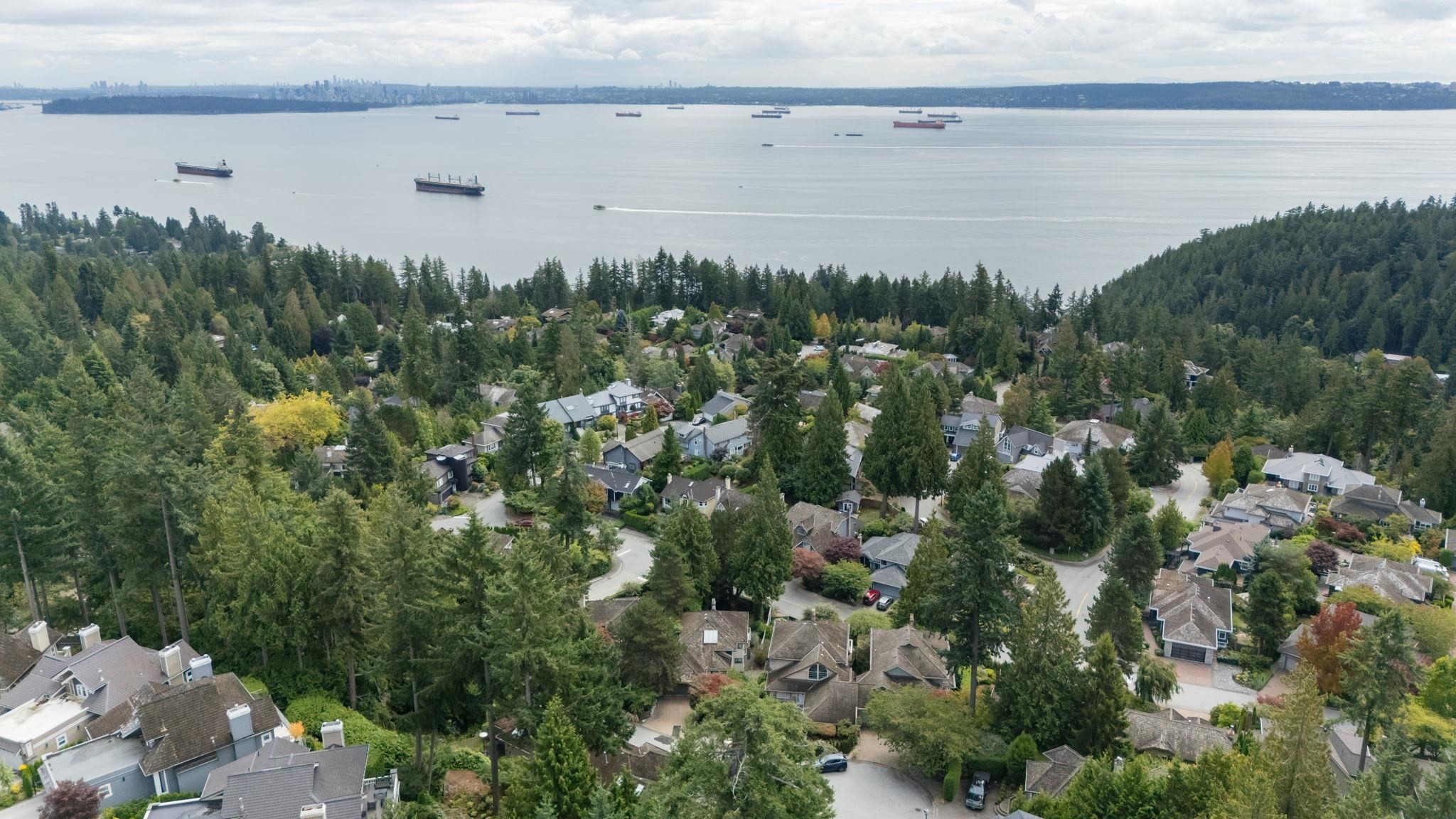 4812 Headland Close, West Vancouver, BC