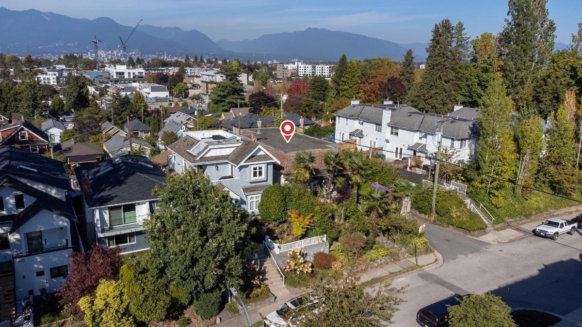 659 22Nd Avenue E, Vancouver, BC