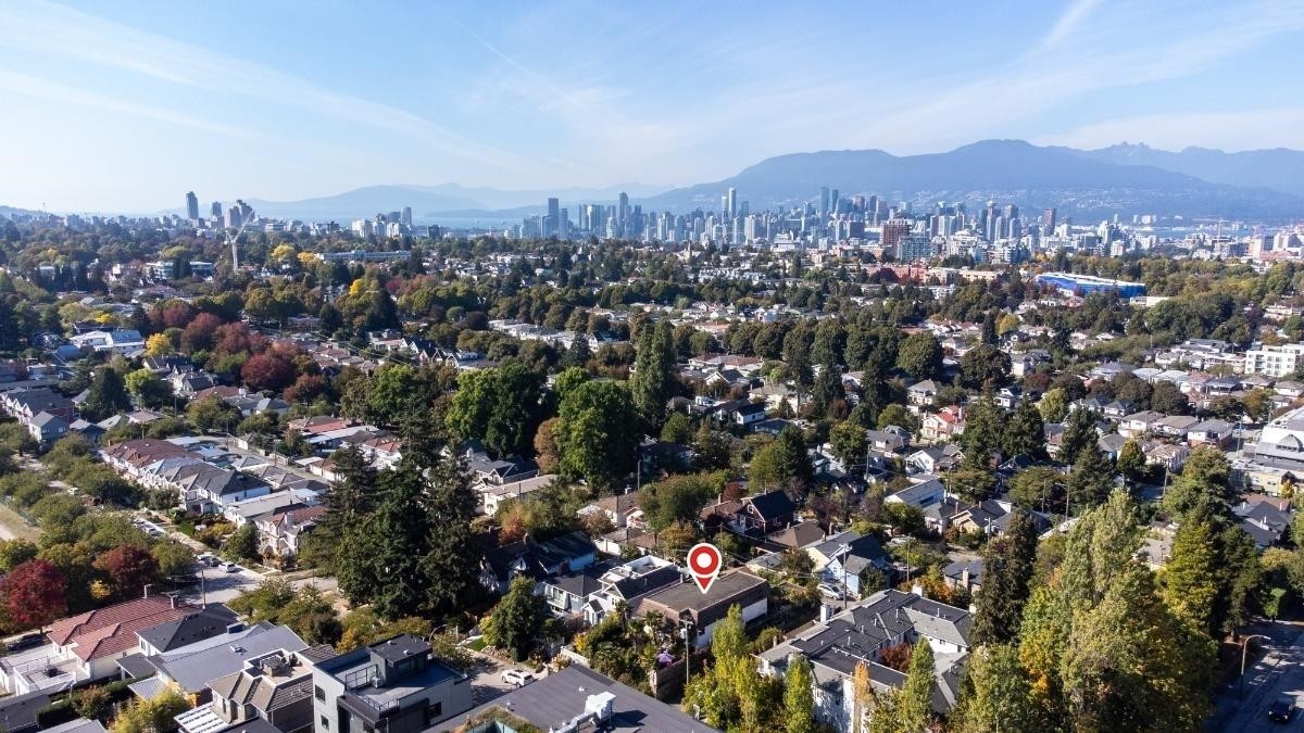 659 22Nd Avenue E, Vancouver, BC