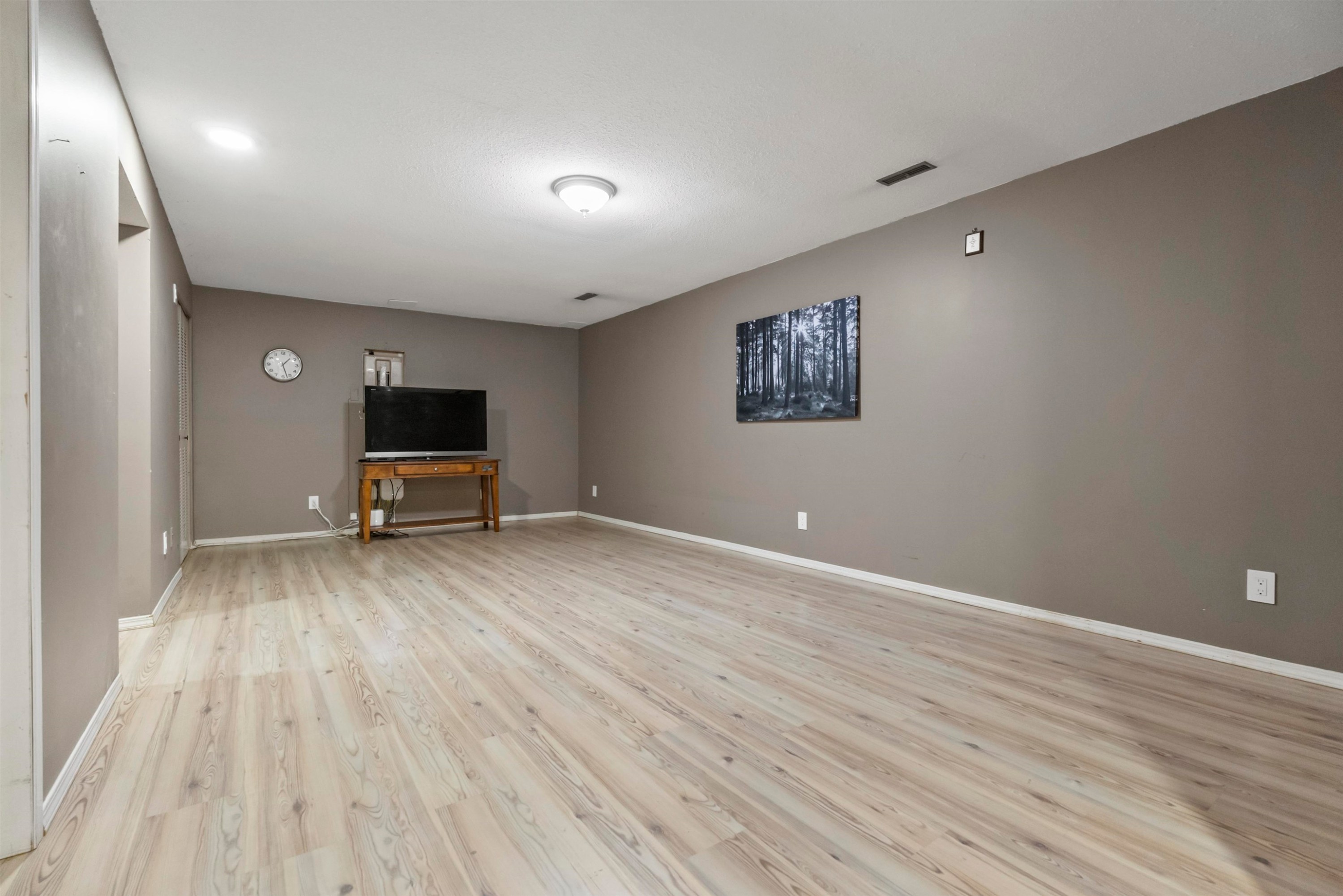 101-1180 Falcon Drive, Coquitlam, BC