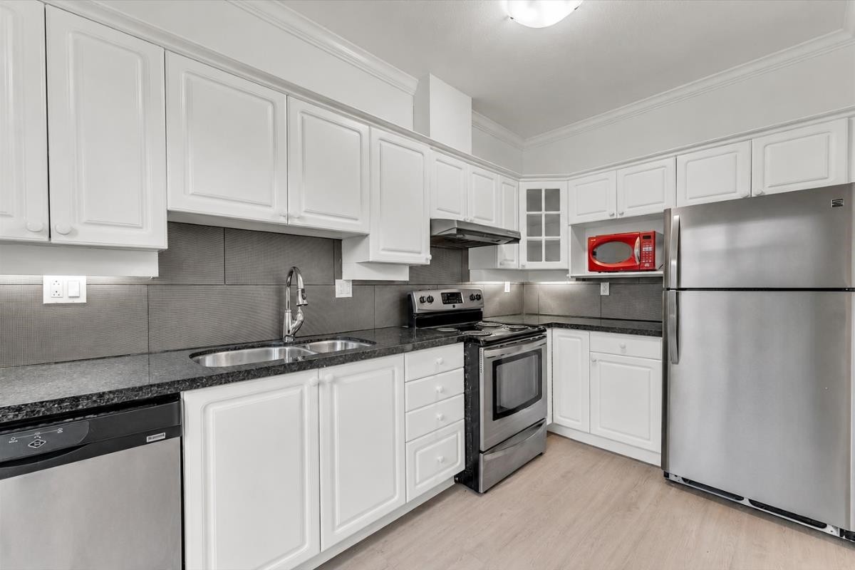 104-3621 26Th Avenue W, Vancouver, BC