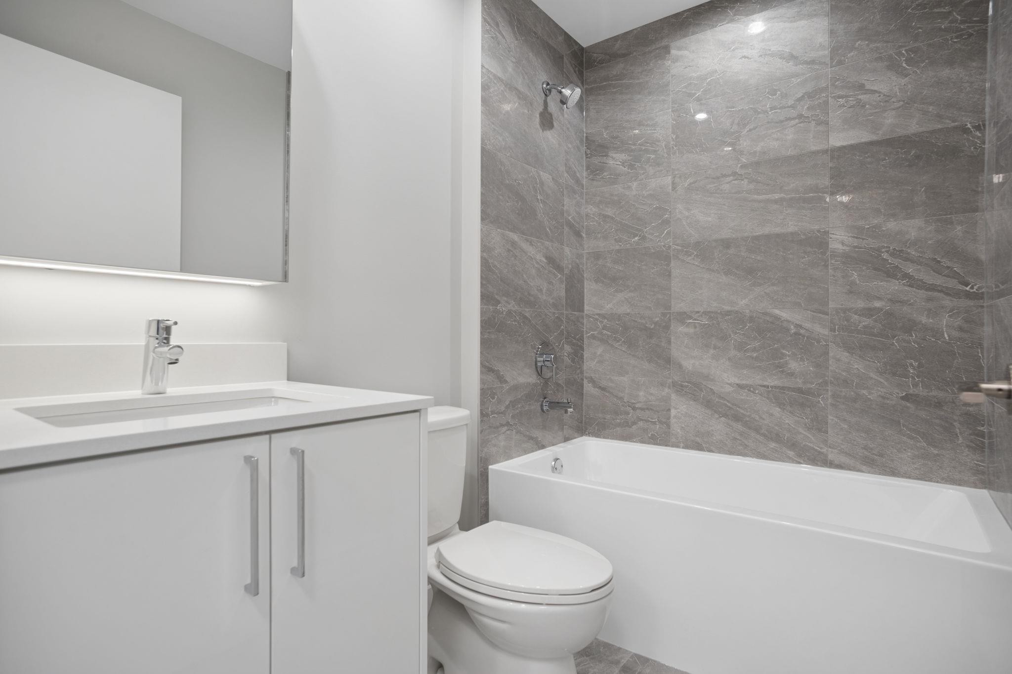 35-4337 Boundary Road, Richmond, BC
