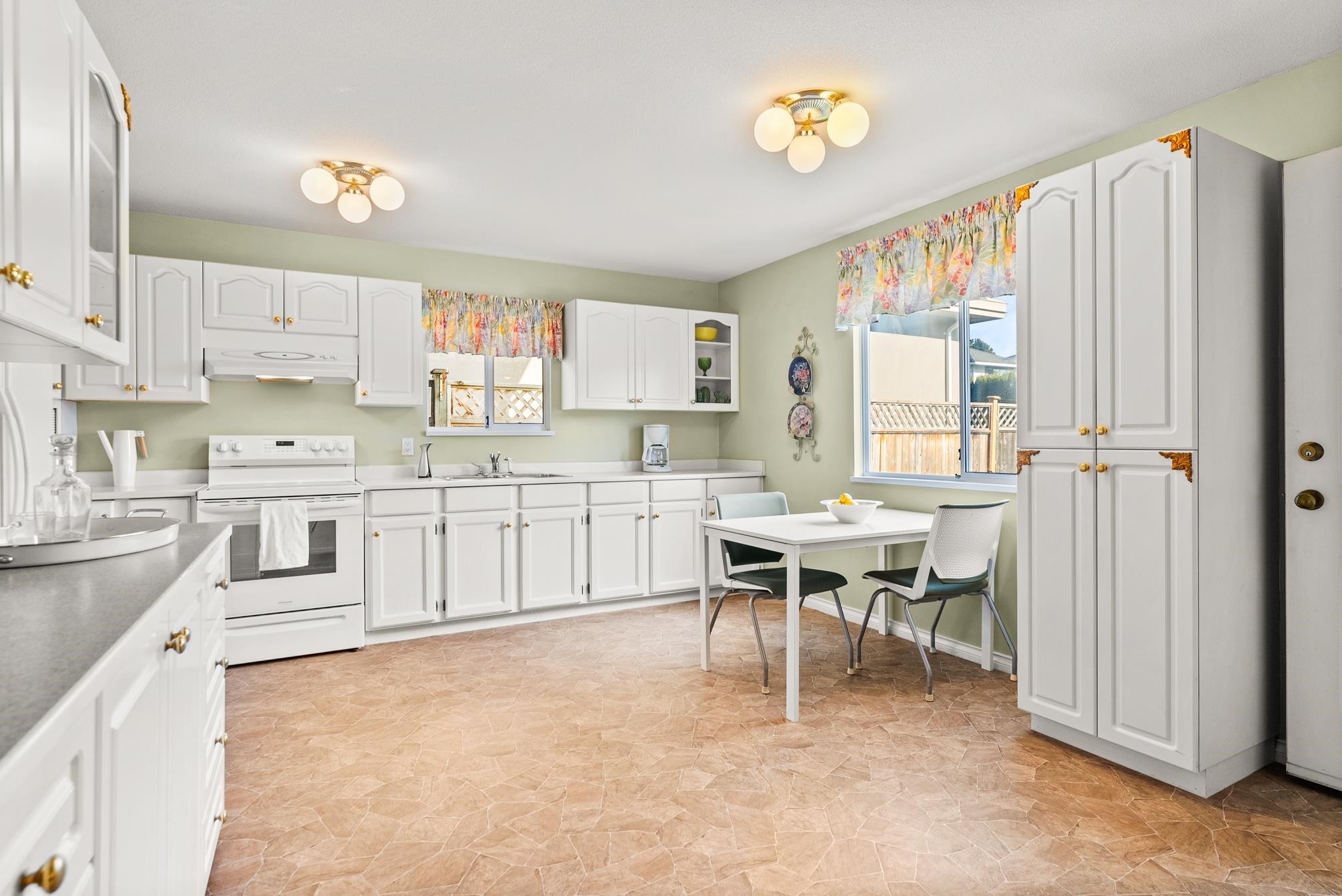 8140 Robinson Road, Richmond, BC