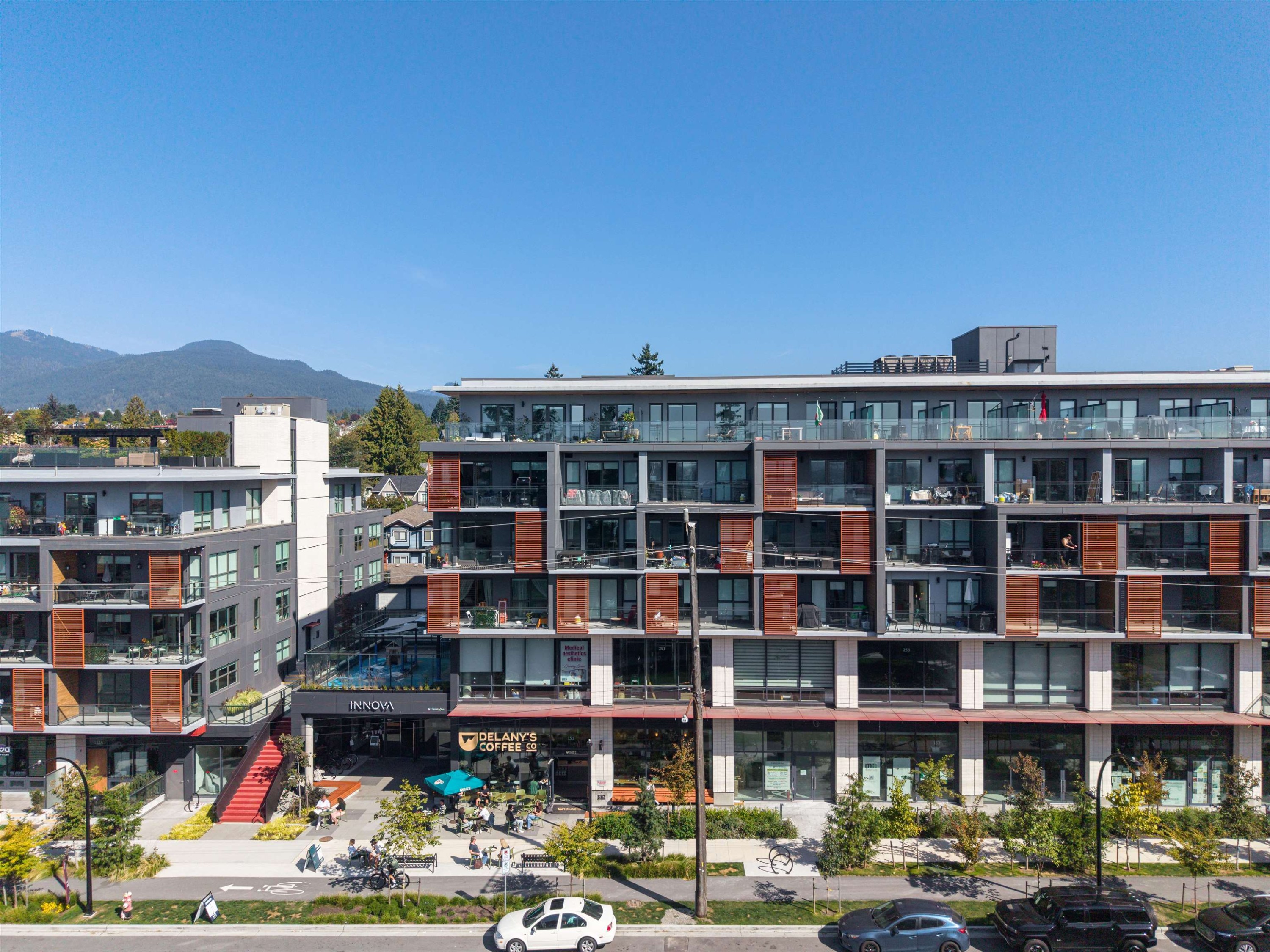 309-422 3Rd Street E, North Vancouver, BC