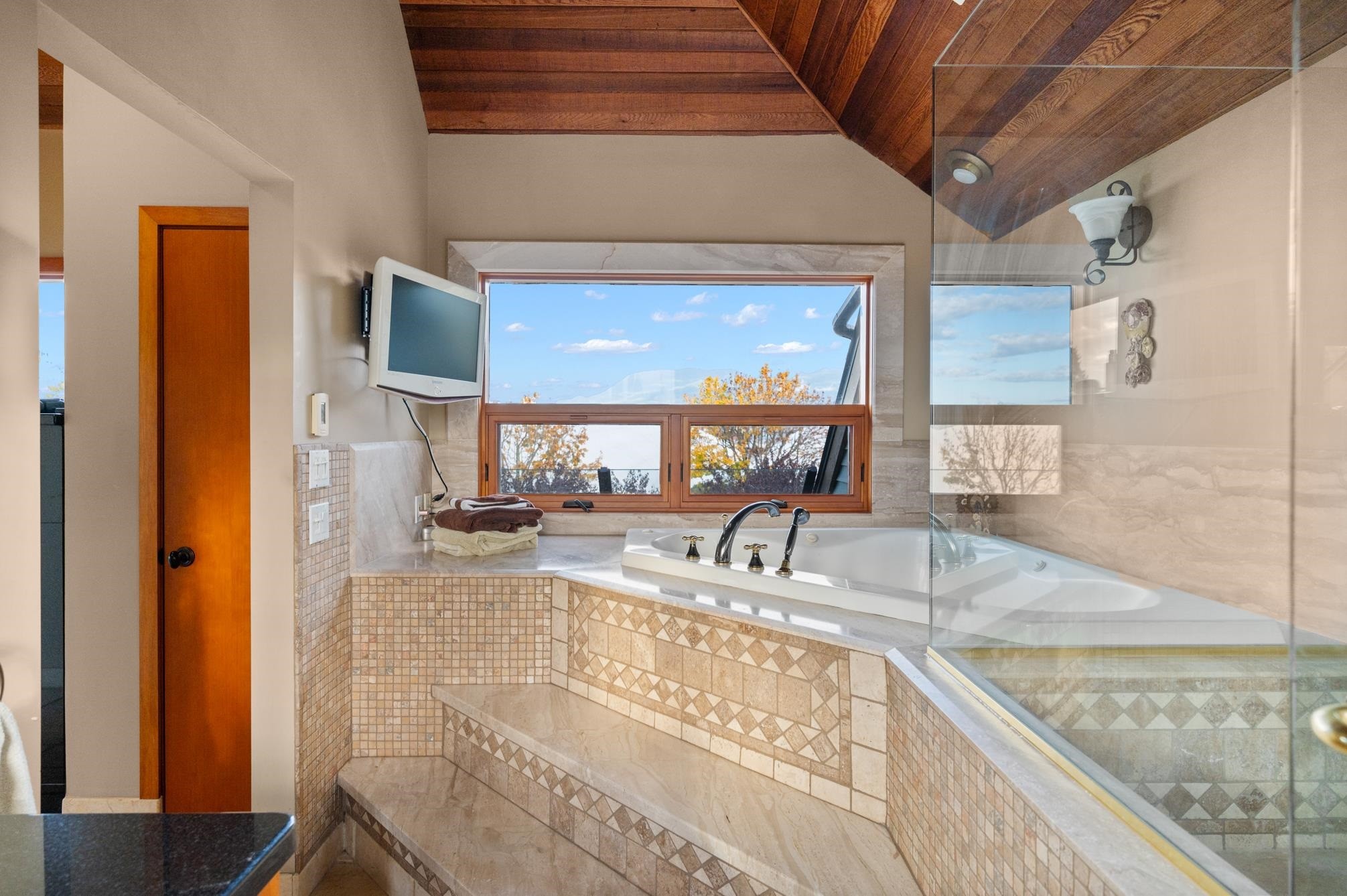3850 Point Grey Road, Vancouver, BC