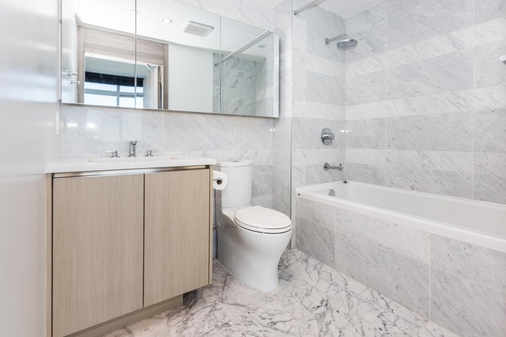 3002-4720 Lougheed Highway, Burnaby, BC