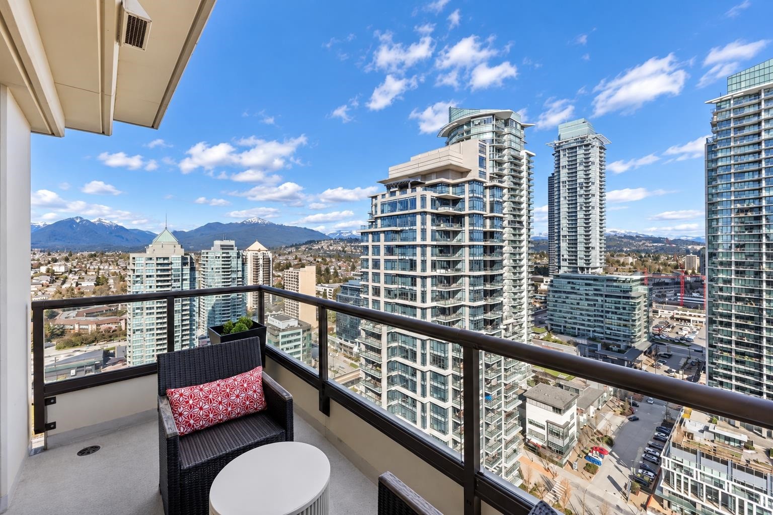3203-2138 Madison Avenue, Burnaby, BC