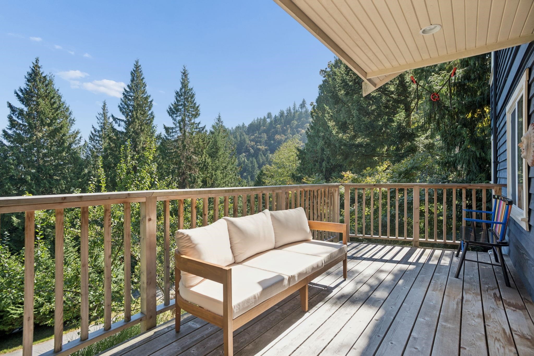 965 Village Drive, Bowen Island, BC