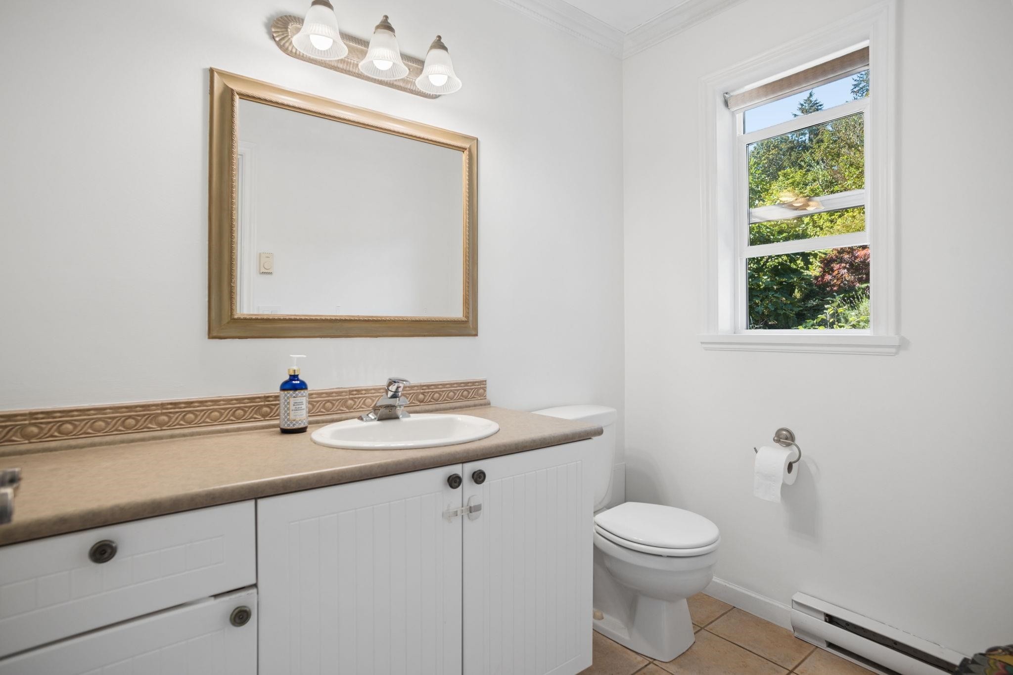 965 Village Drive, Bowen Island, BC