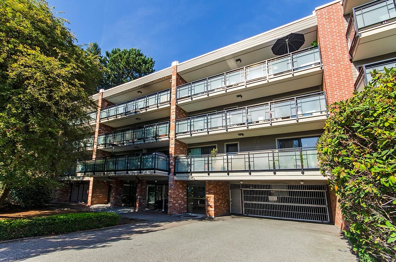 107-360 2Nd Street E, North Vancouver, BC