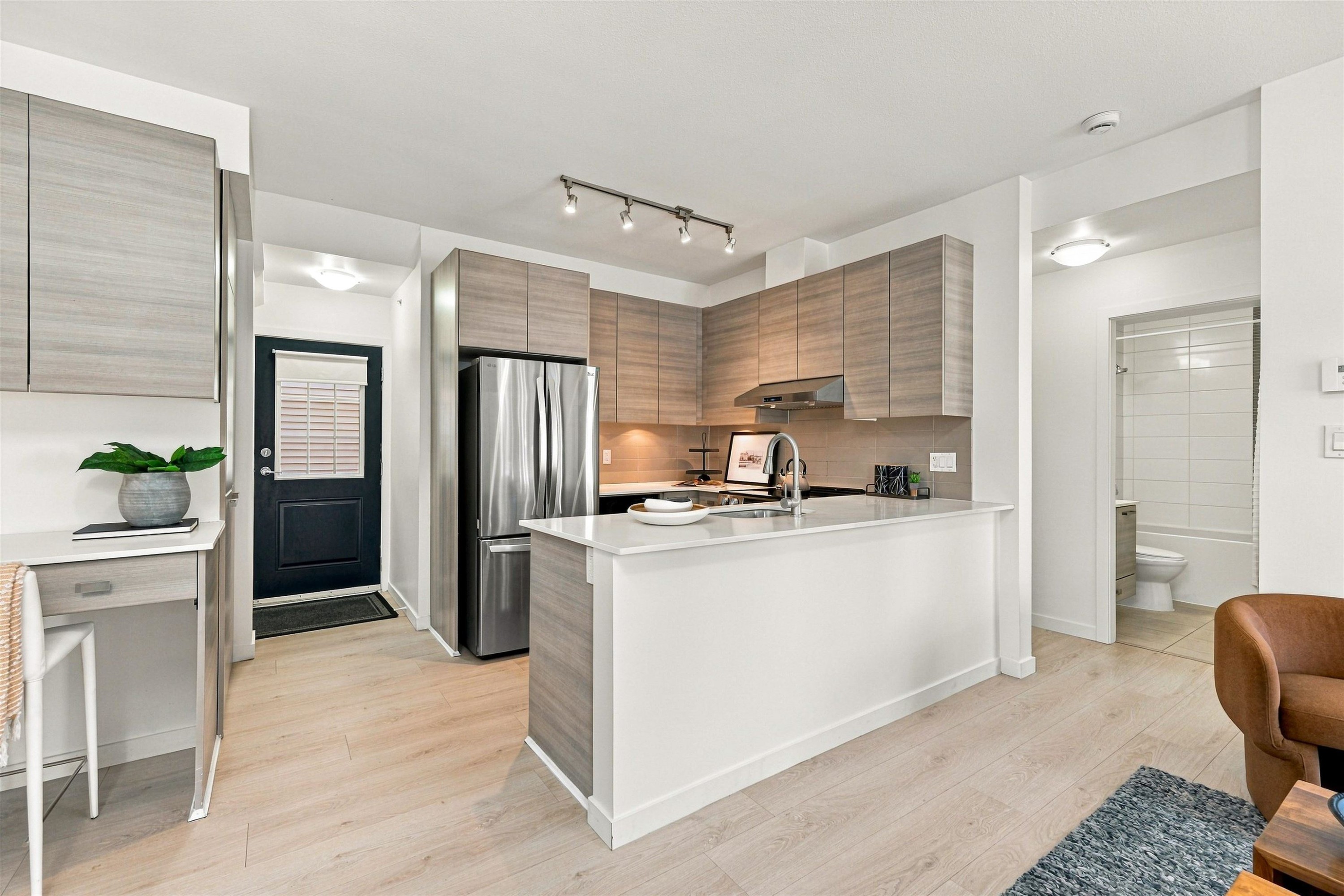 32-6965 Hastings Street, Burnaby, BC