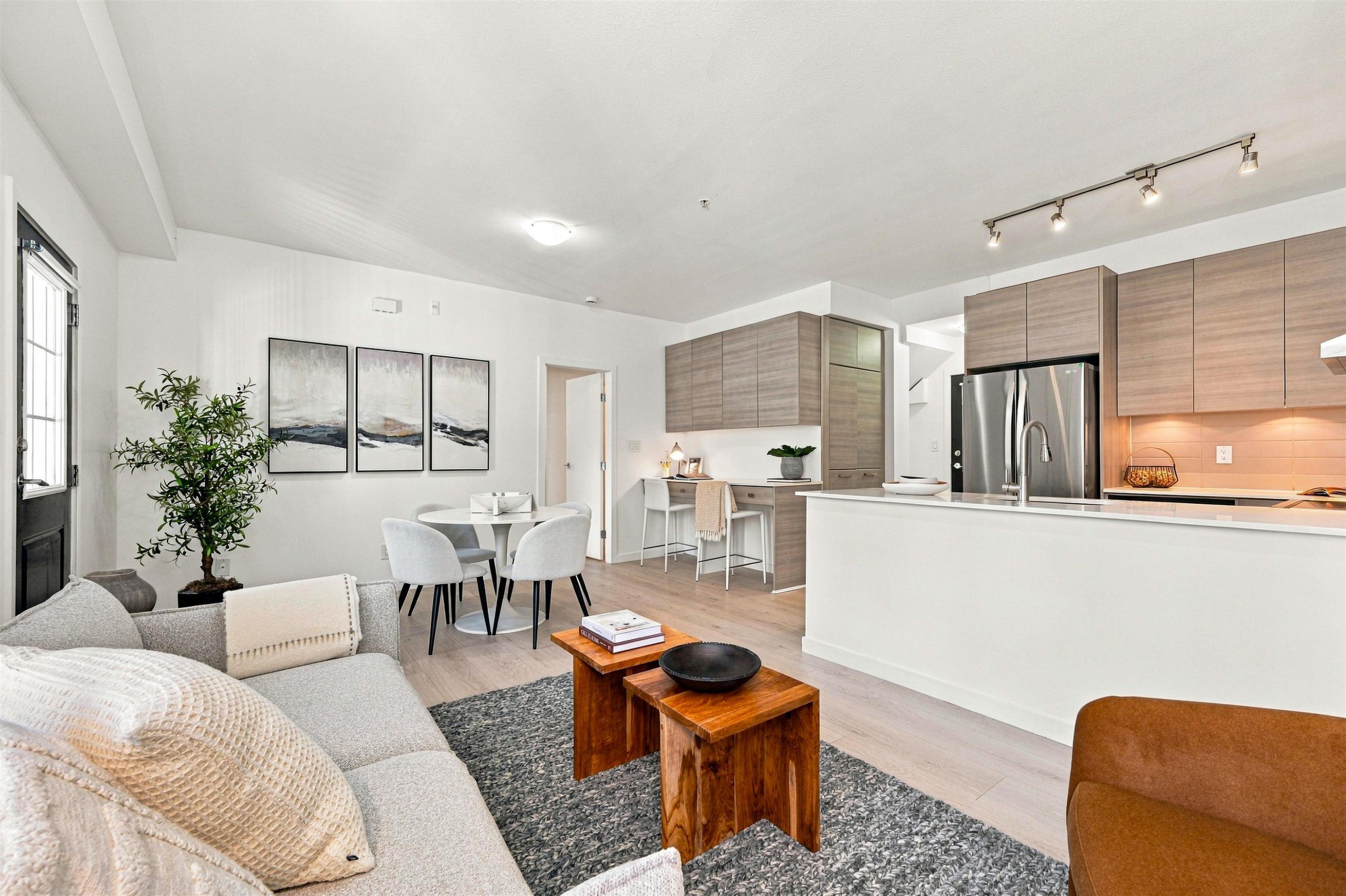 32-6965 Hastings Street, Burnaby, BC