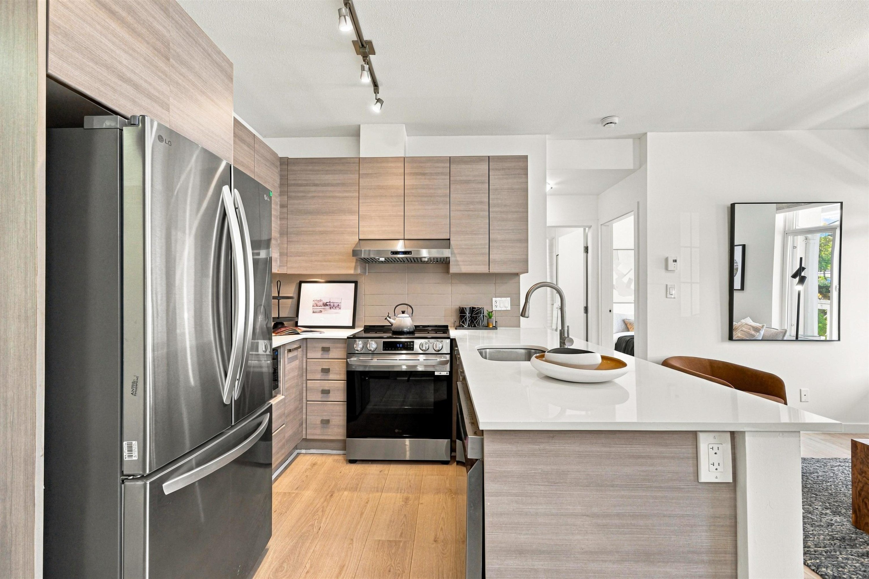 32-6965 Hastings Street, Burnaby, BC