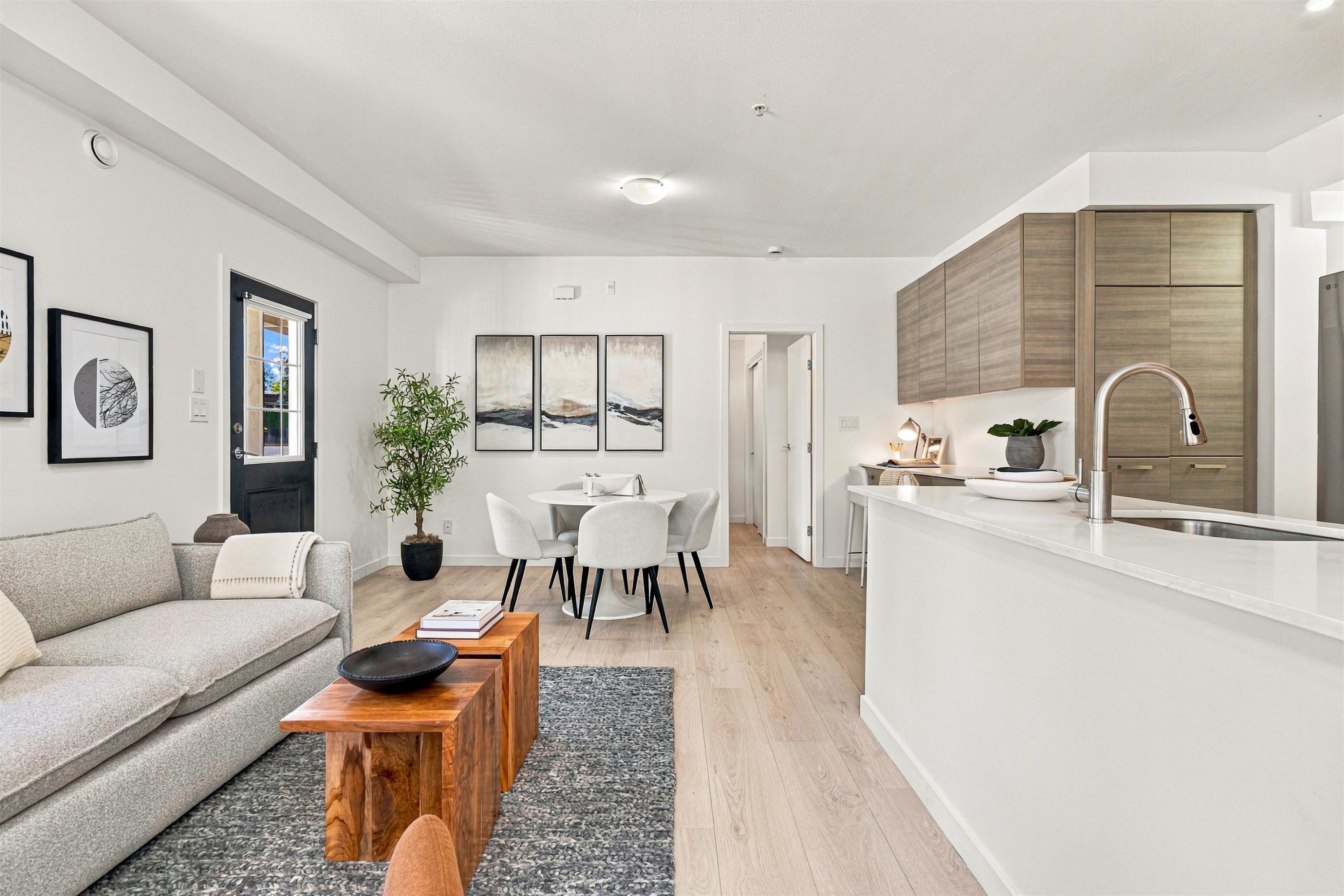 32-6965 Hastings Street, Burnaby, BC