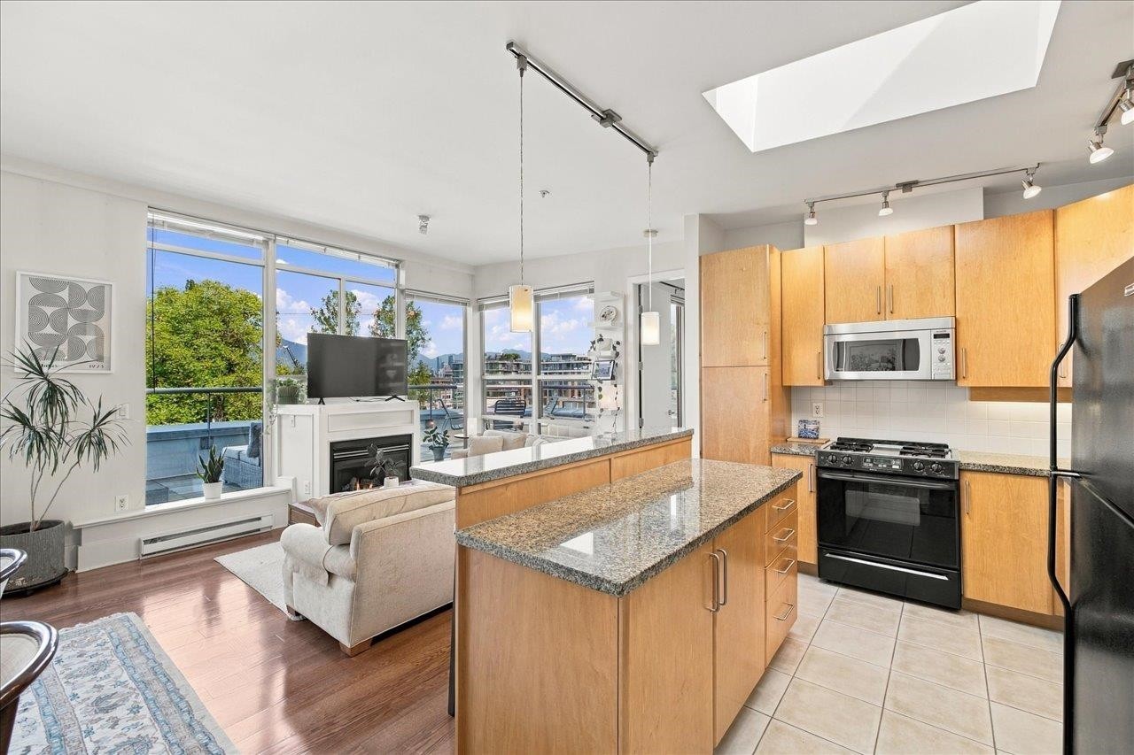707-2655 Cranberry Drive, Vancouver, BC