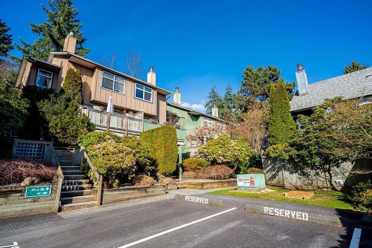 34-900 17Th Street, North Vancouver, BC