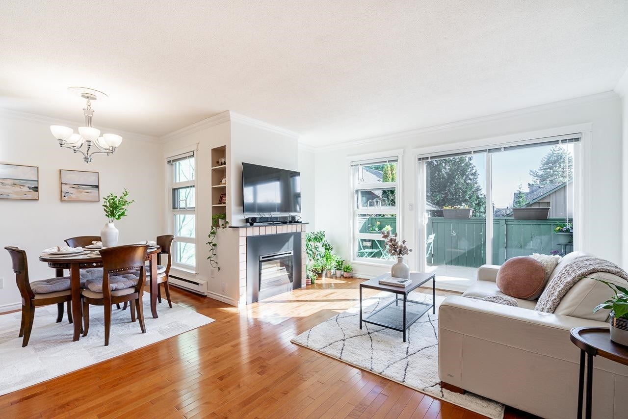34-900 17Th Street, North Vancouver, BC