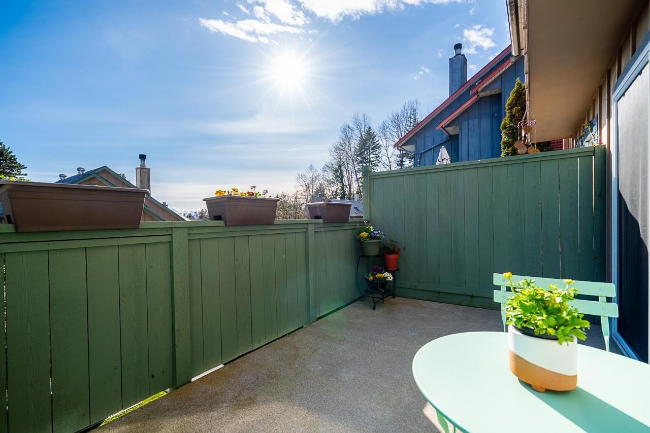 34-900 17Th Street, North Vancouver, BC