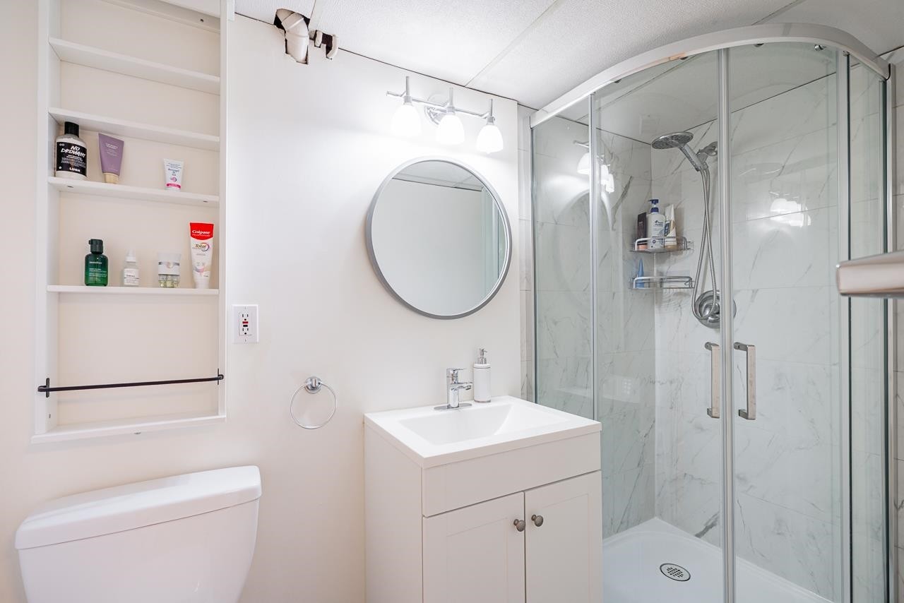 34-900 17Th Street, North Vancouver, BC