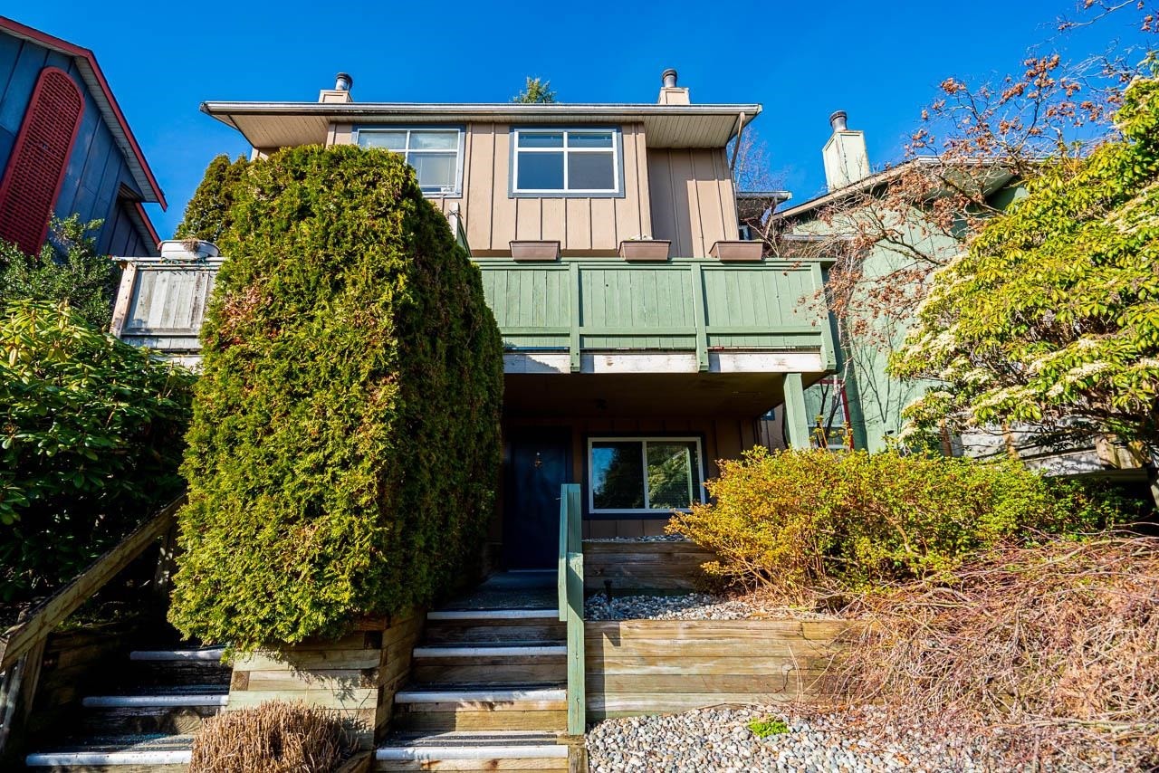 34-900 17Th Street, North Vancouver, BC