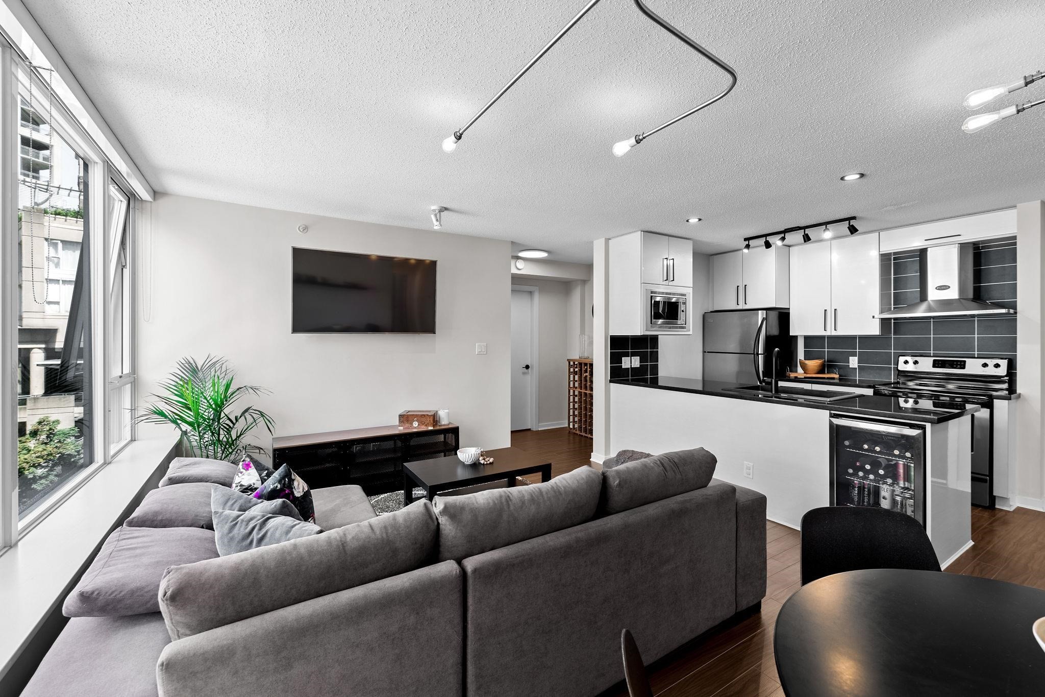306-633 Abbott Street, Vancouver, BC