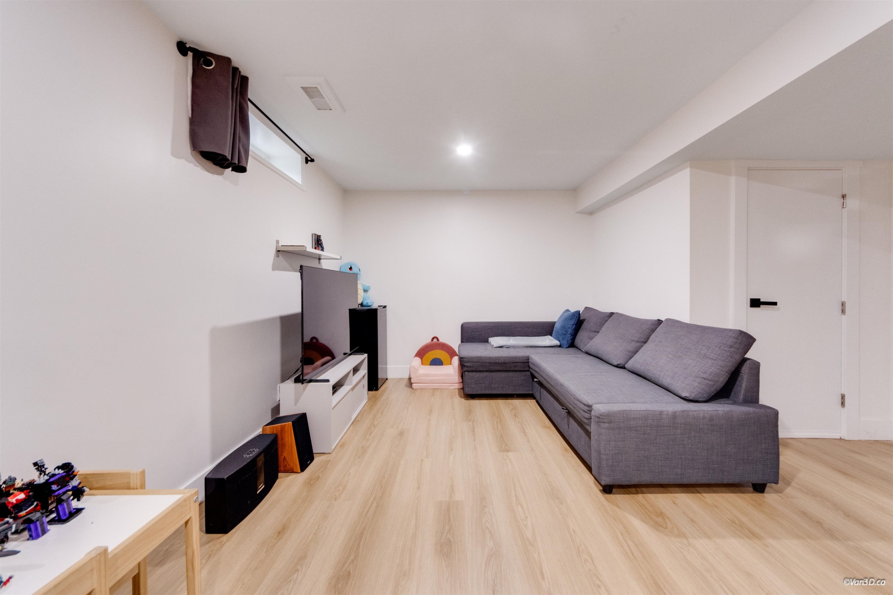 66-3433 49Th Avenue E, Vancouver, BC