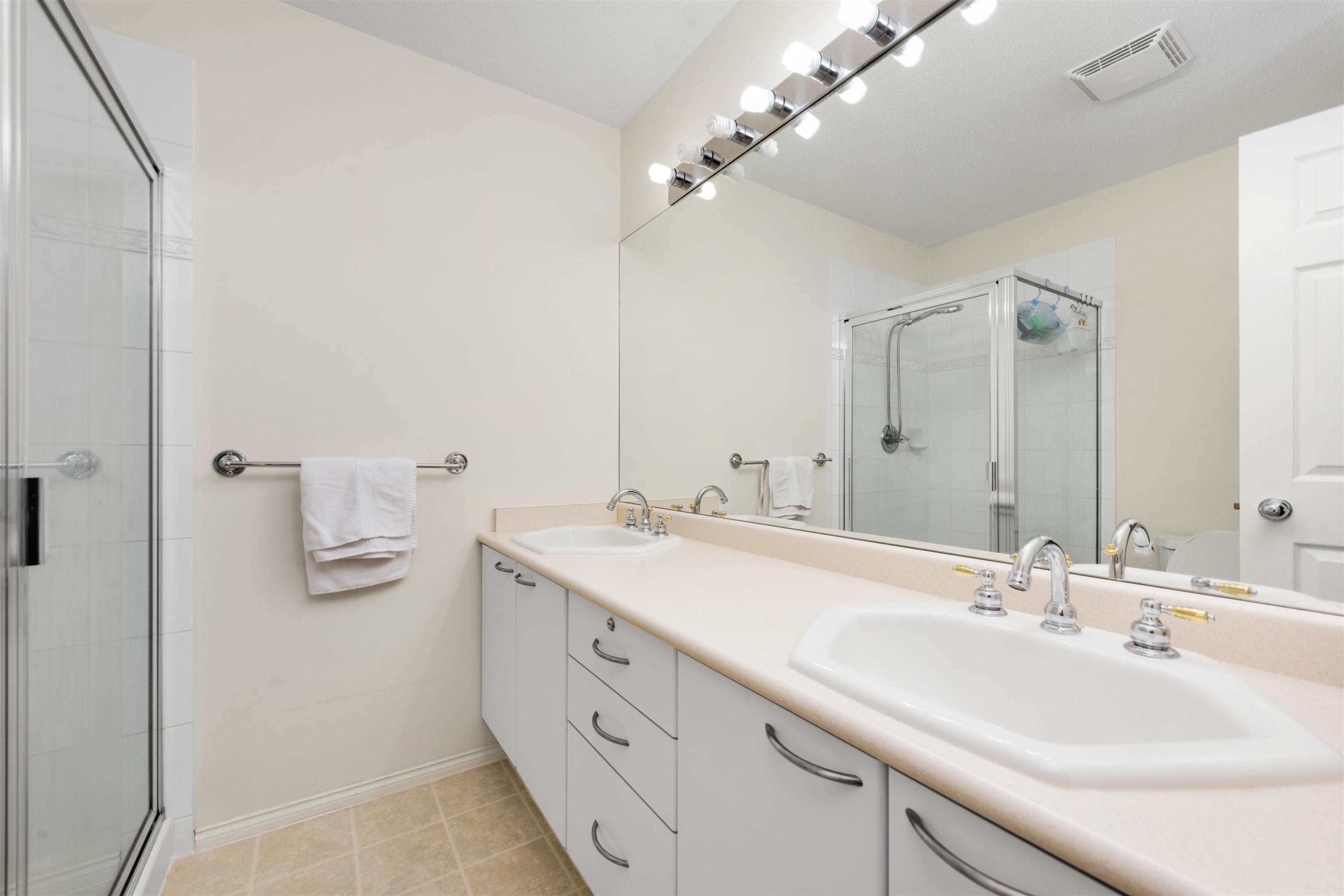 42-3711 Robson Court, Richmond, BC