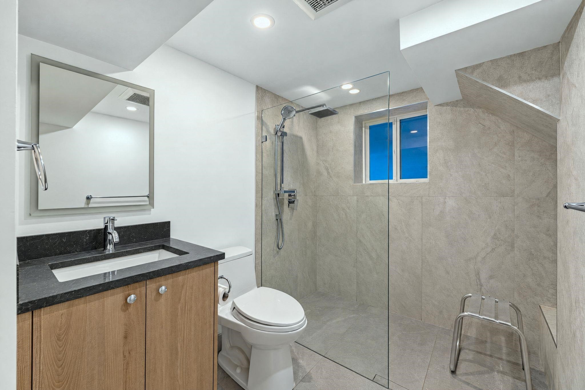 647 Prior Street, Vancouver, BC