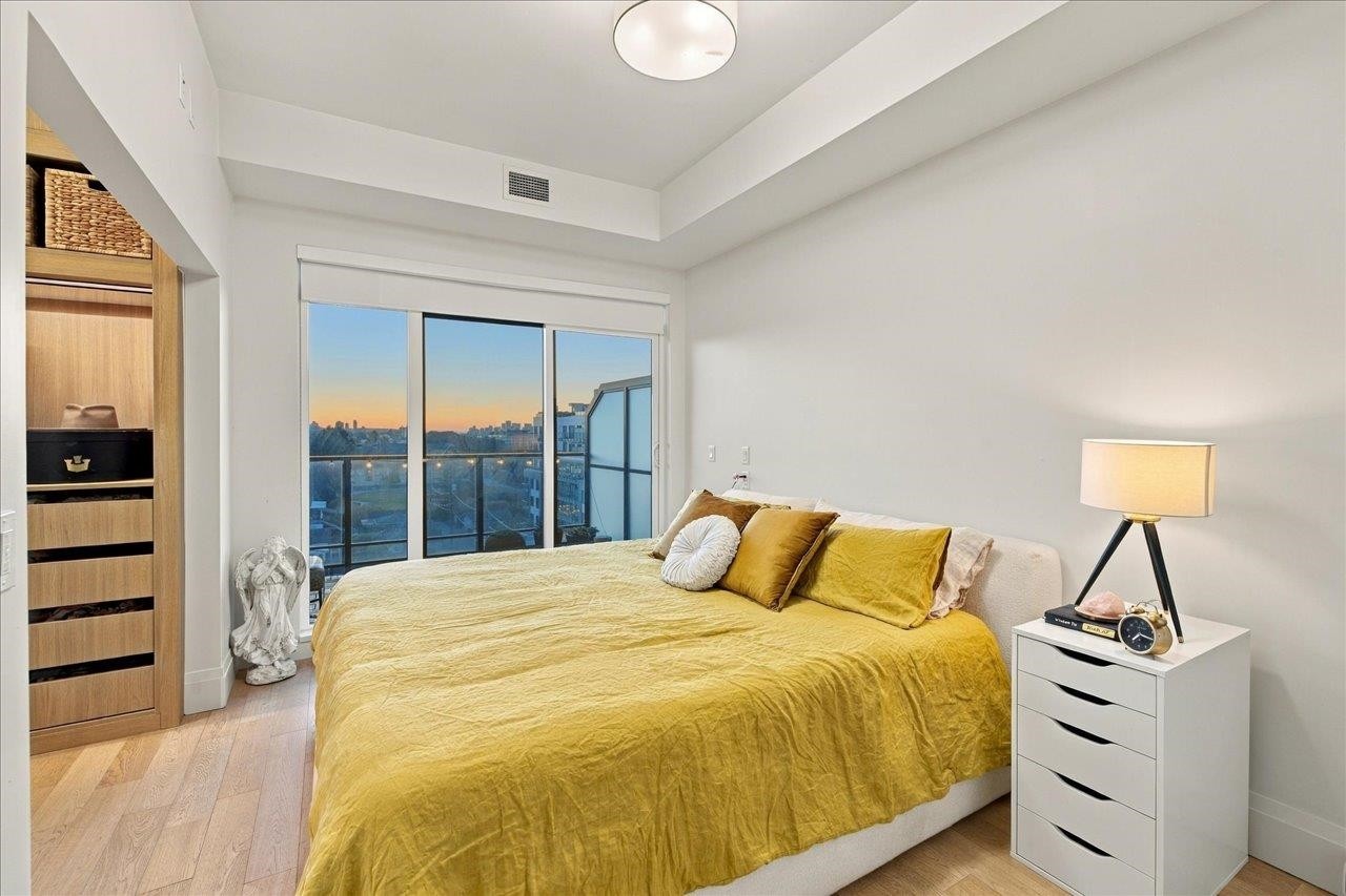 602-2550 Garden Drive, Vancouver, BC