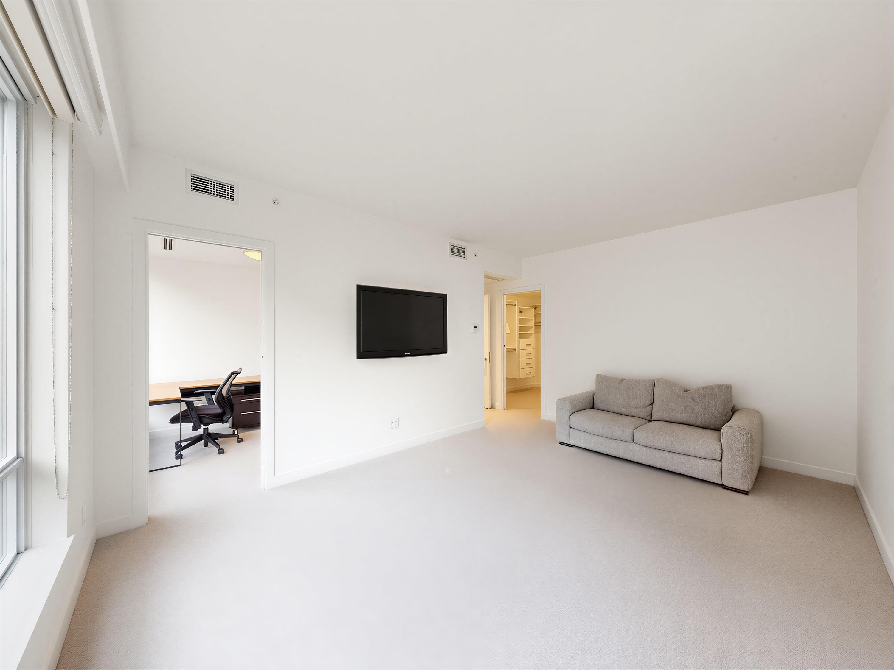 303-5838 Berton Avenue, Vancouver, BC
