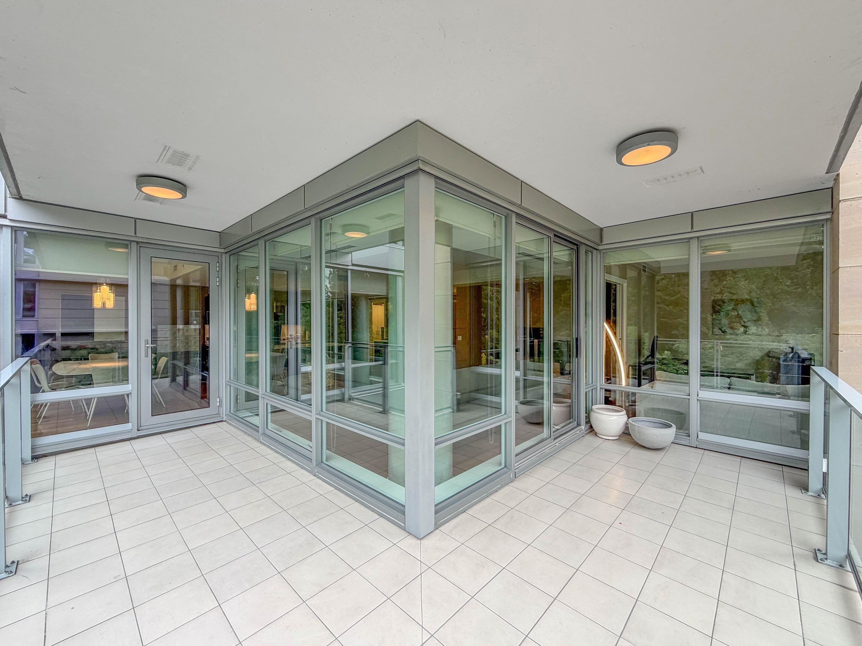 303-5838 Berton Avenue, Vancouver, BC