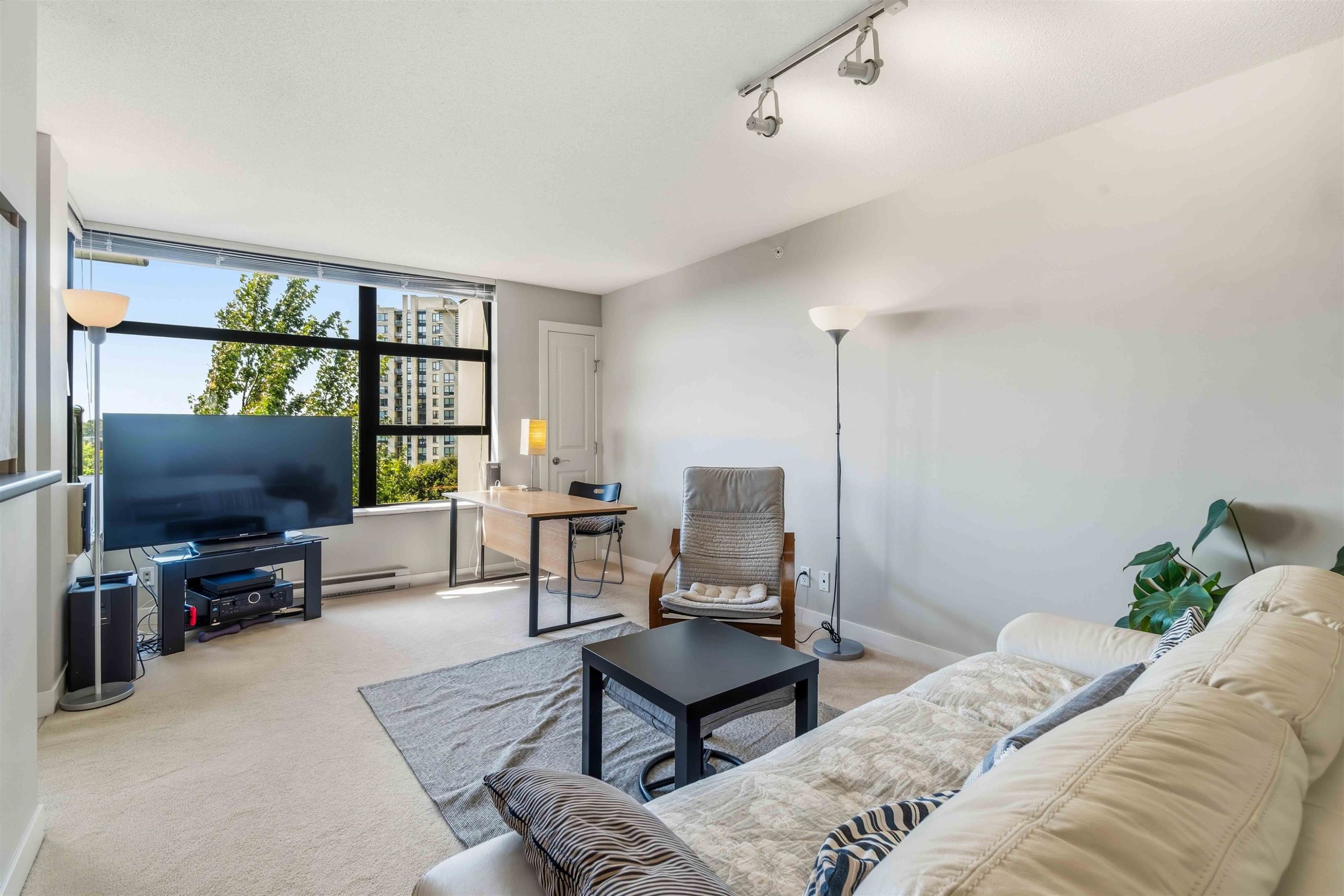 805-5380 Oben Street, Vancouver, BC