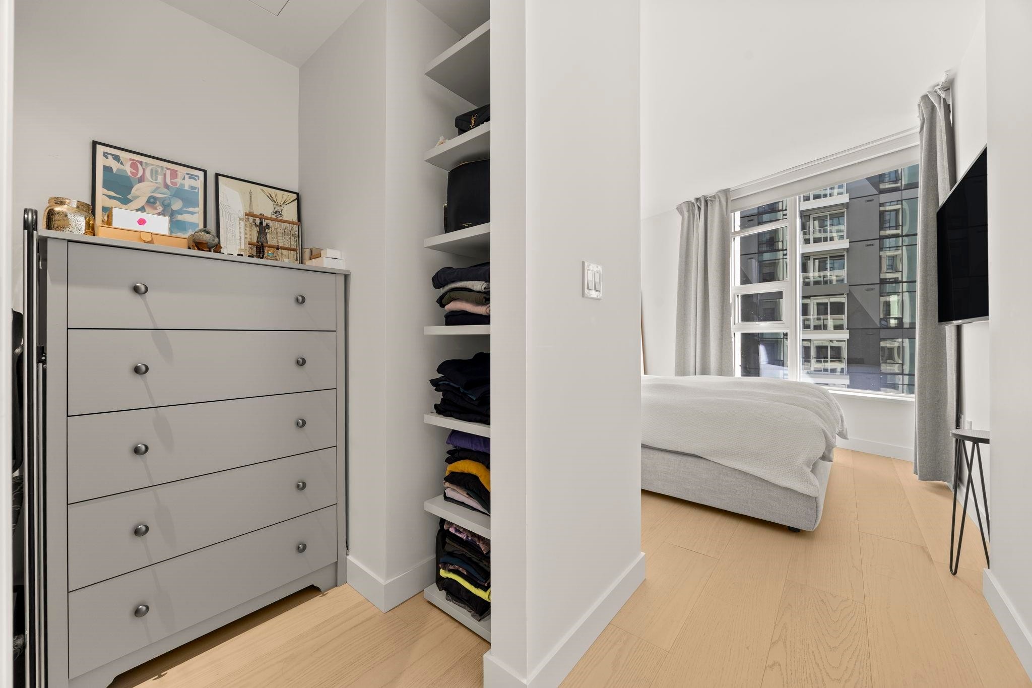 2007-1289 Hornby Street, Vancouver, BC