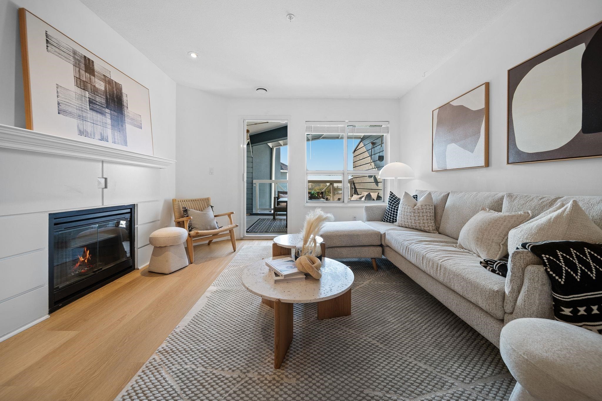 422-12931 Railway Avenue, Richmond, BC