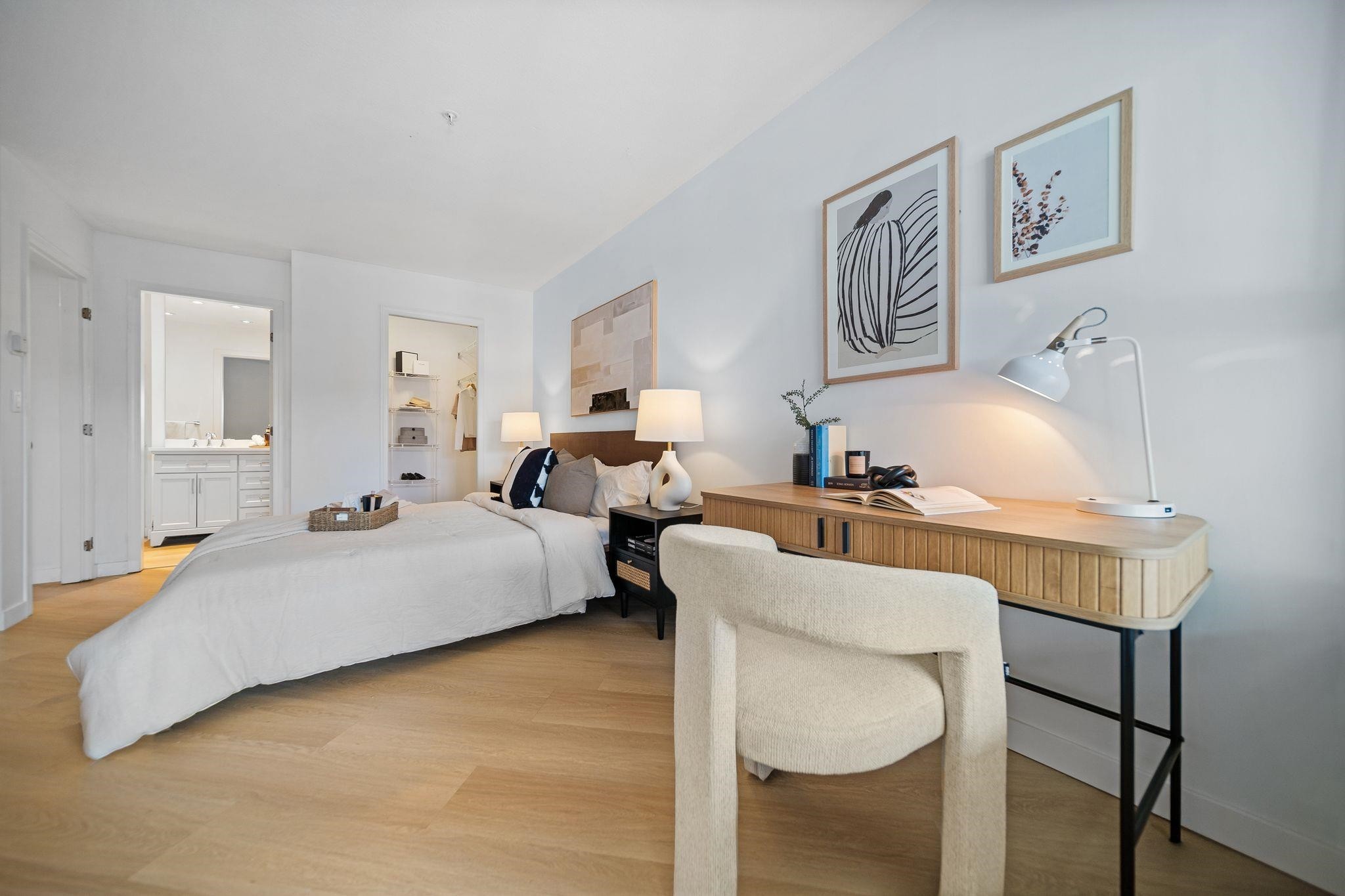 422-12931 Railway Avenue, Richmond, BC