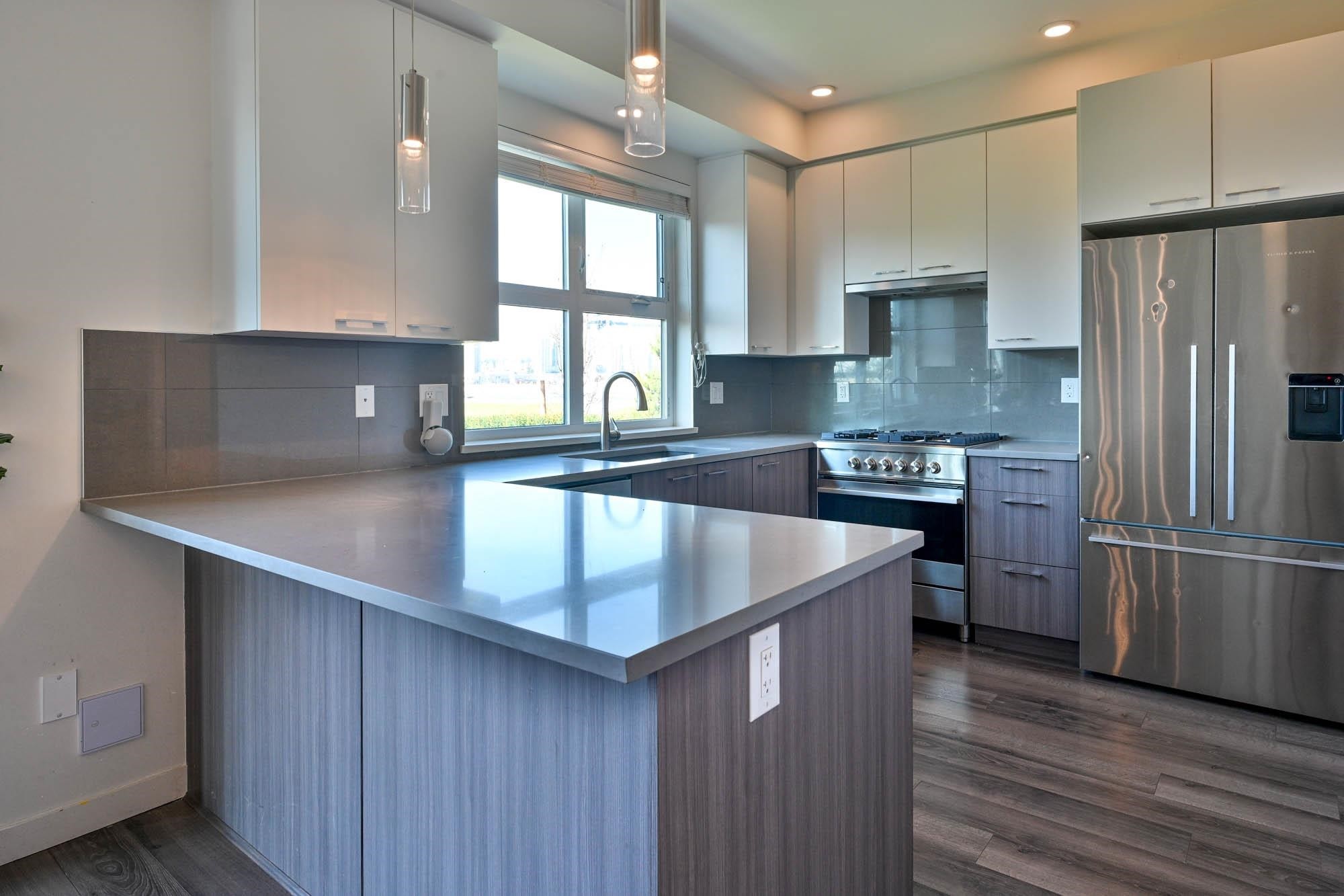 84-10311 River Drive, Richmond, BC