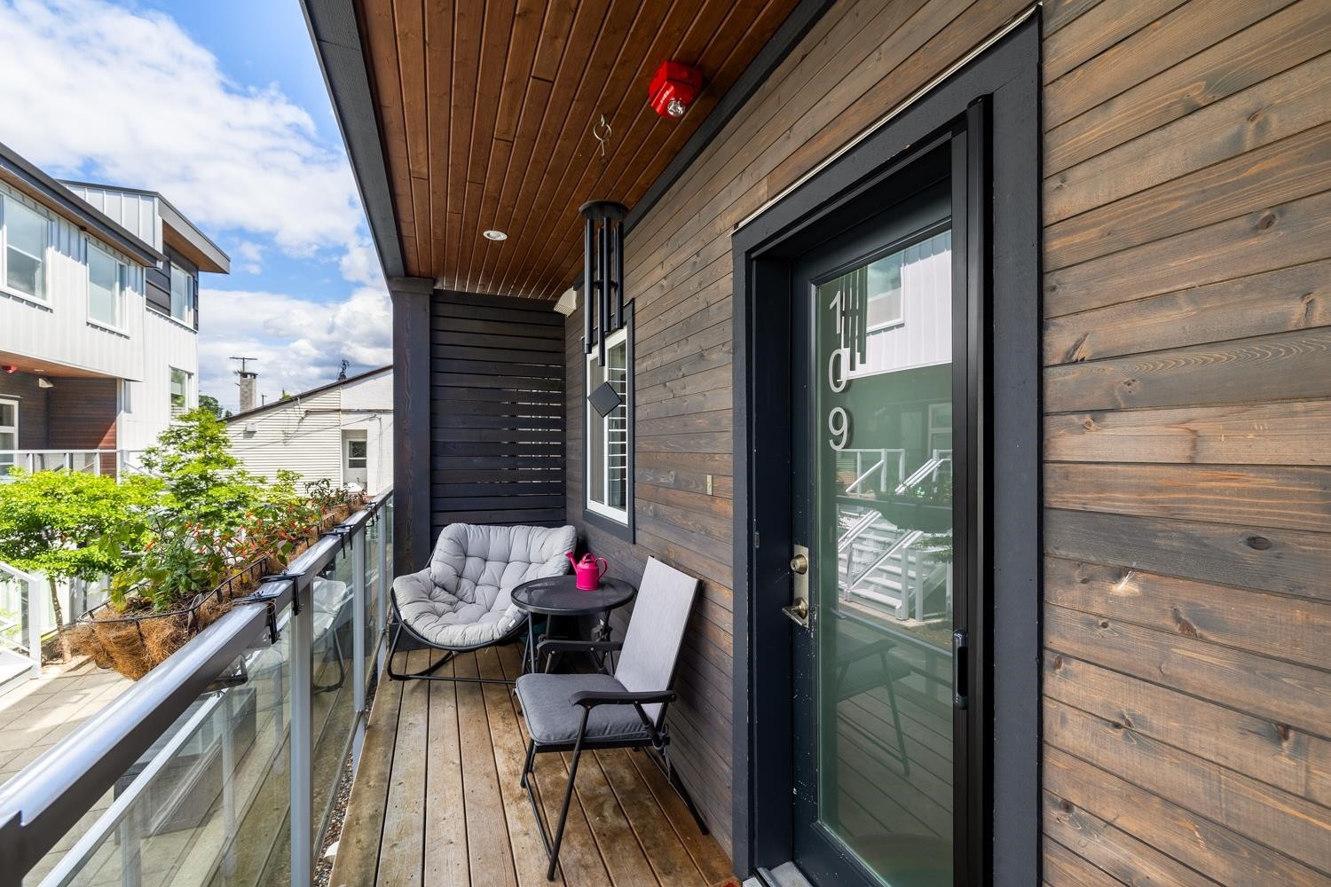109-453 16Th Avenue E, Vancouver, BC