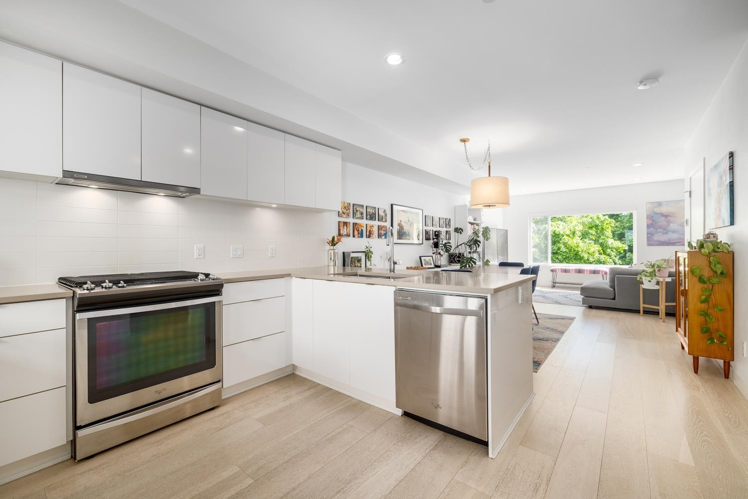 109-453 16Th Avenue E, Vancouver, BC
