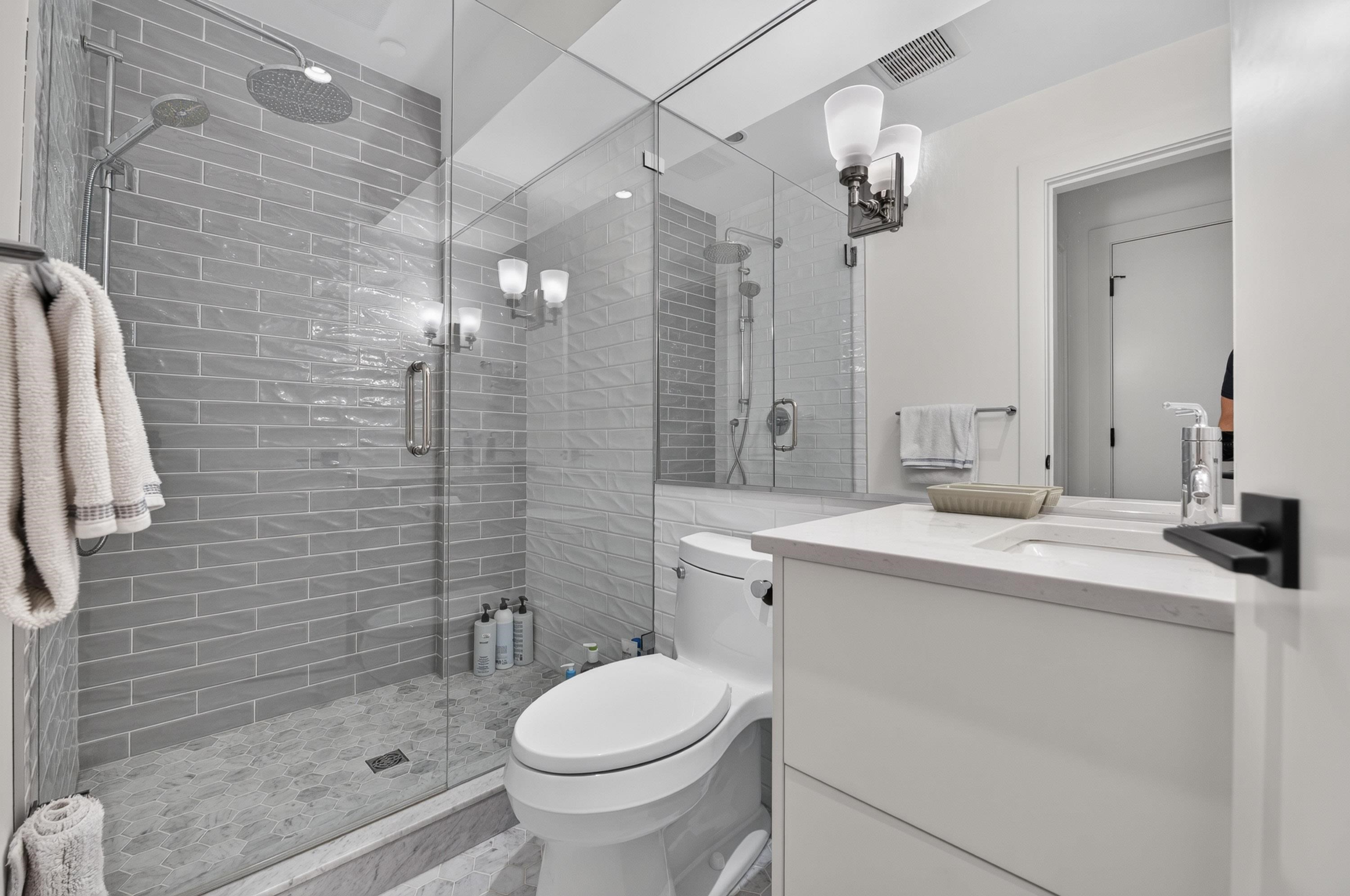 3389 Pine Crescent, Vancouver, BC