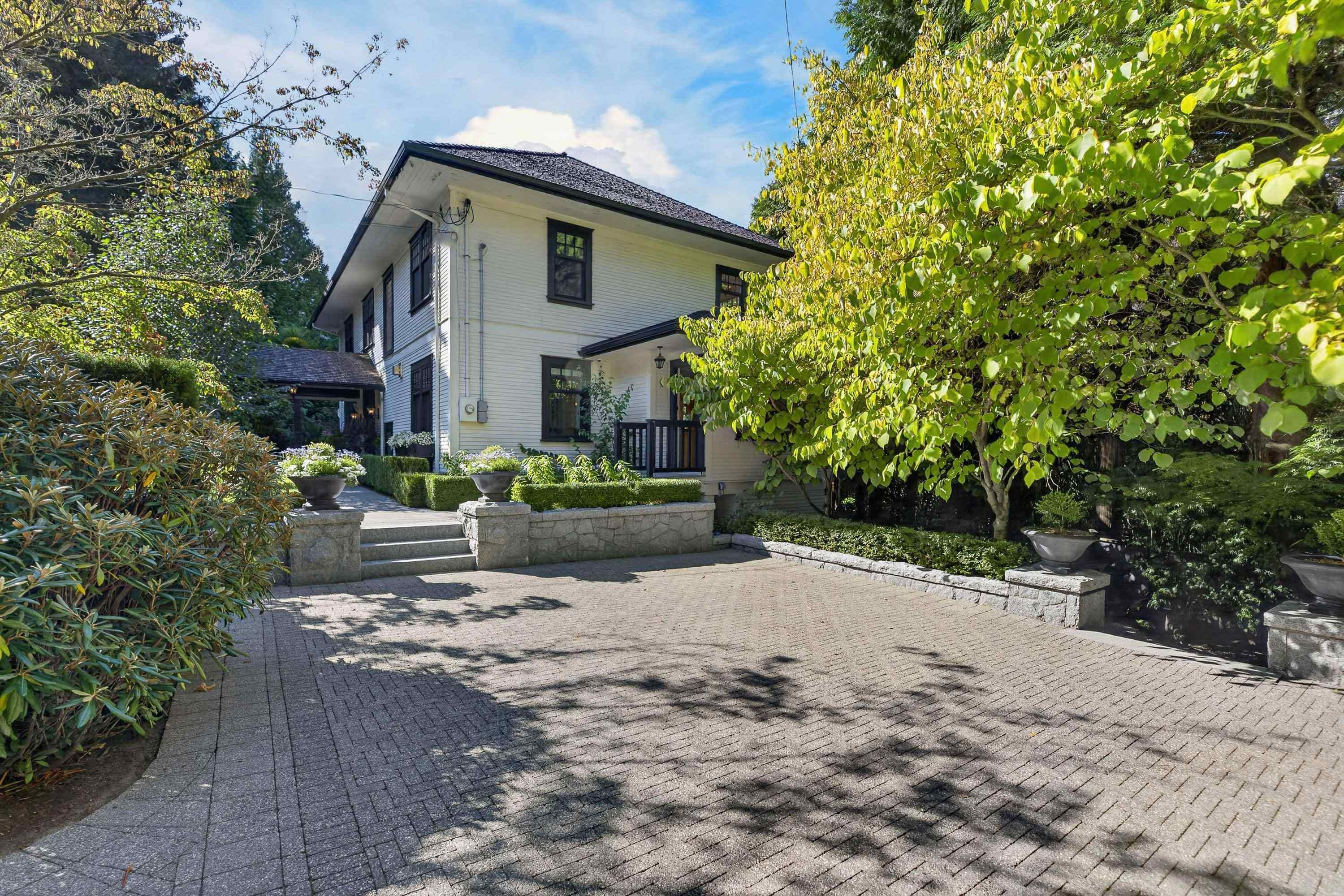 3389 Pine Crescent, Vancouver, BC