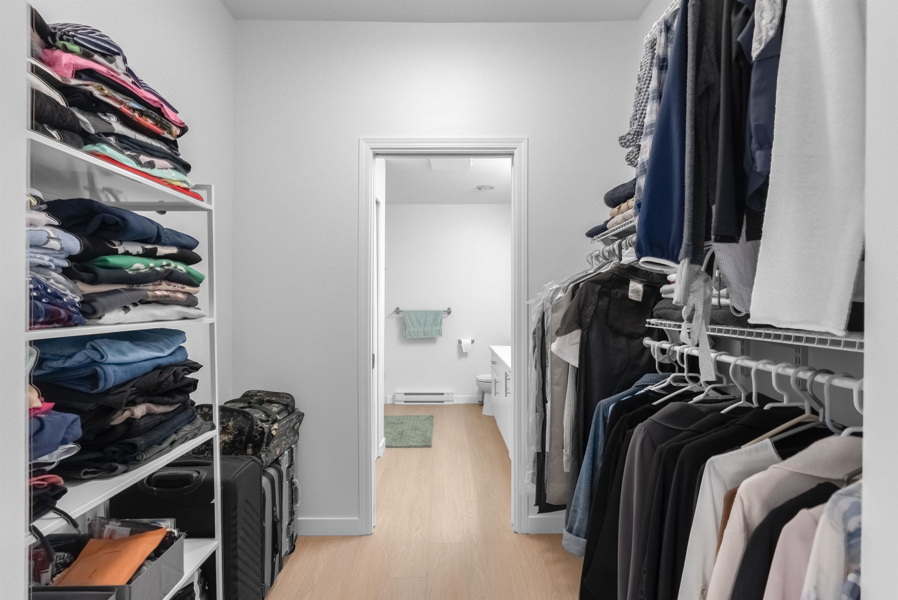 202-7300 Gilbert Road, Richmond, BC
