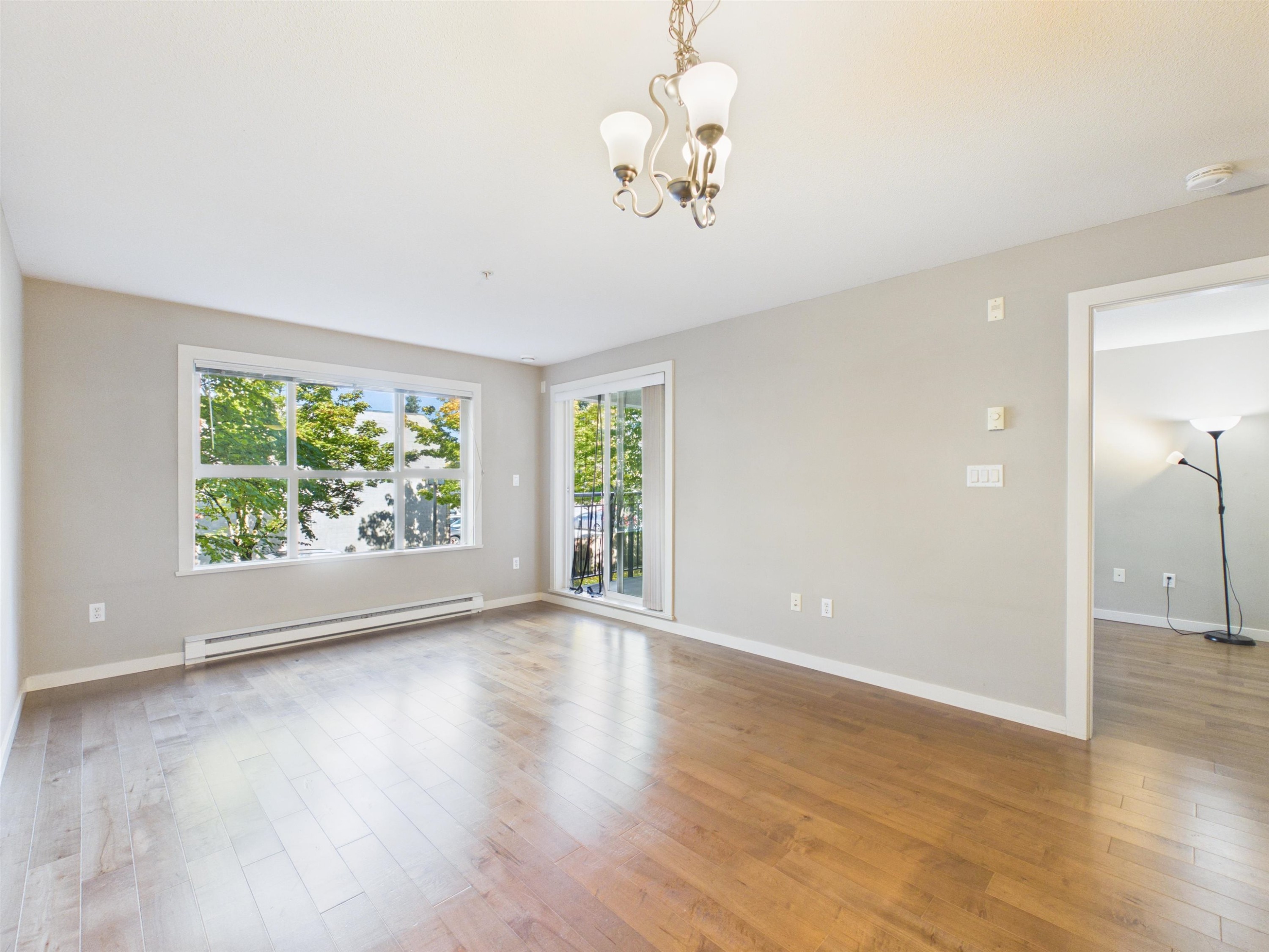 215-5889 Irmin Street, Burnaby, BC