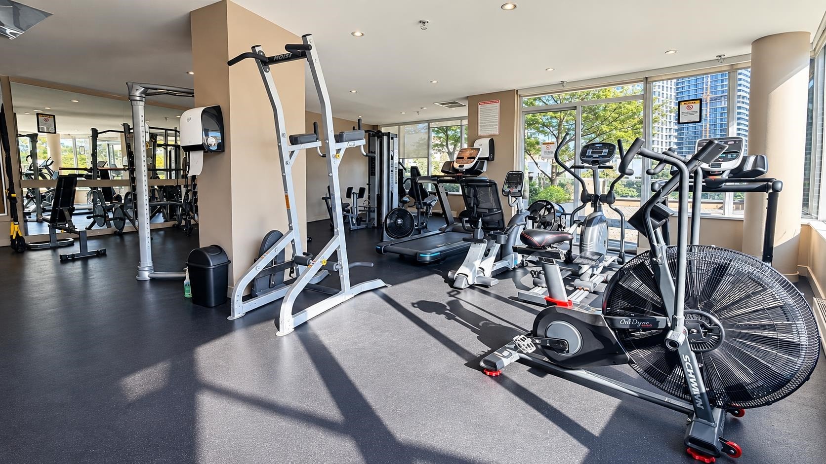 2805-2133 Douglas Road, Burnaby, BC
