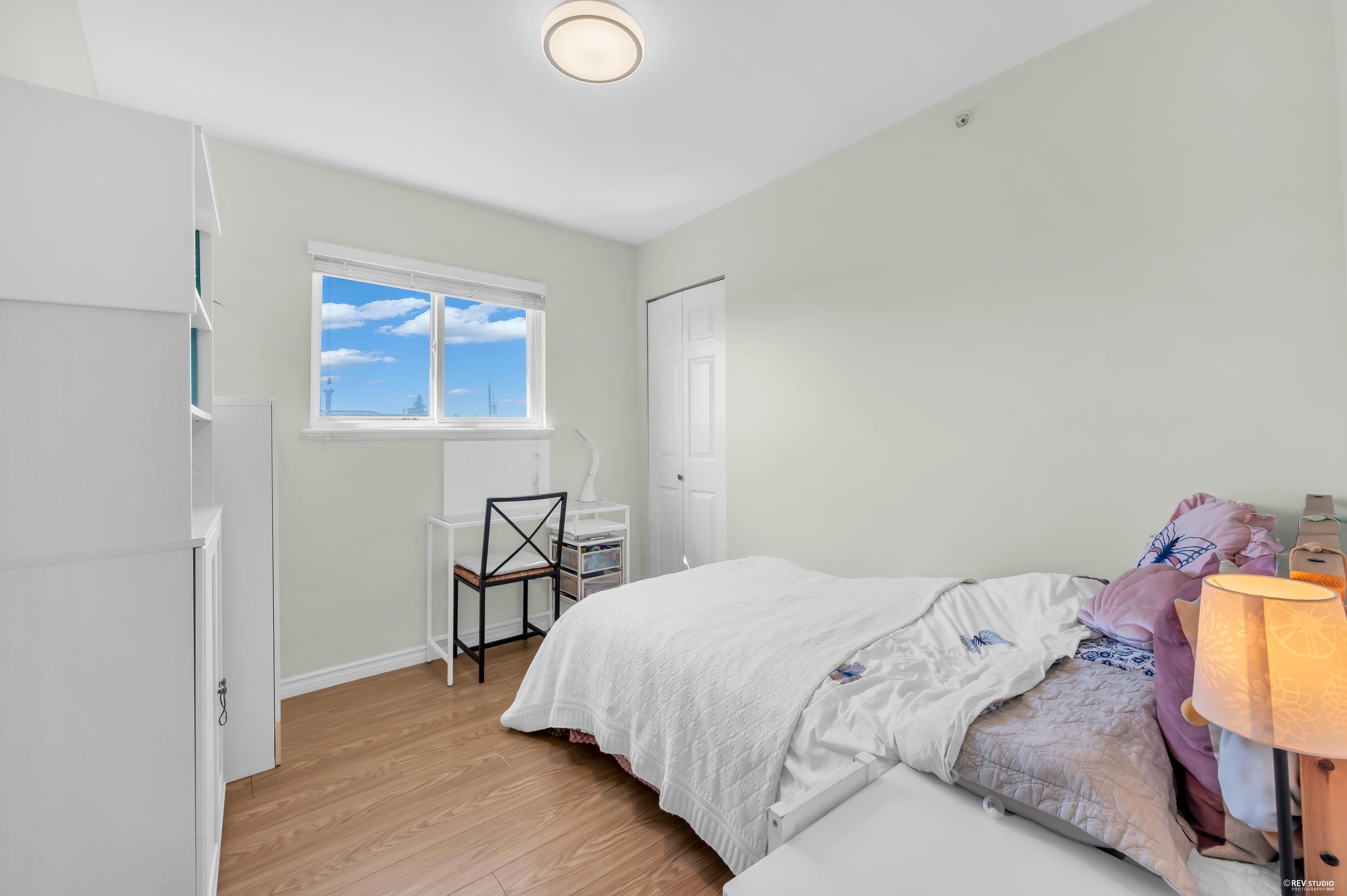 6925 Main Street, Vancouver, BC