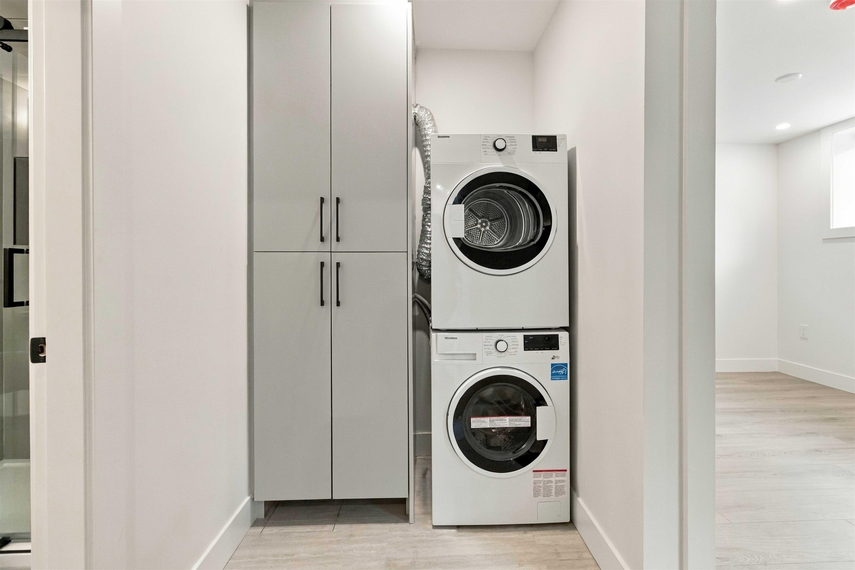 3290 48Th Avenue E, Vancouver, BC
