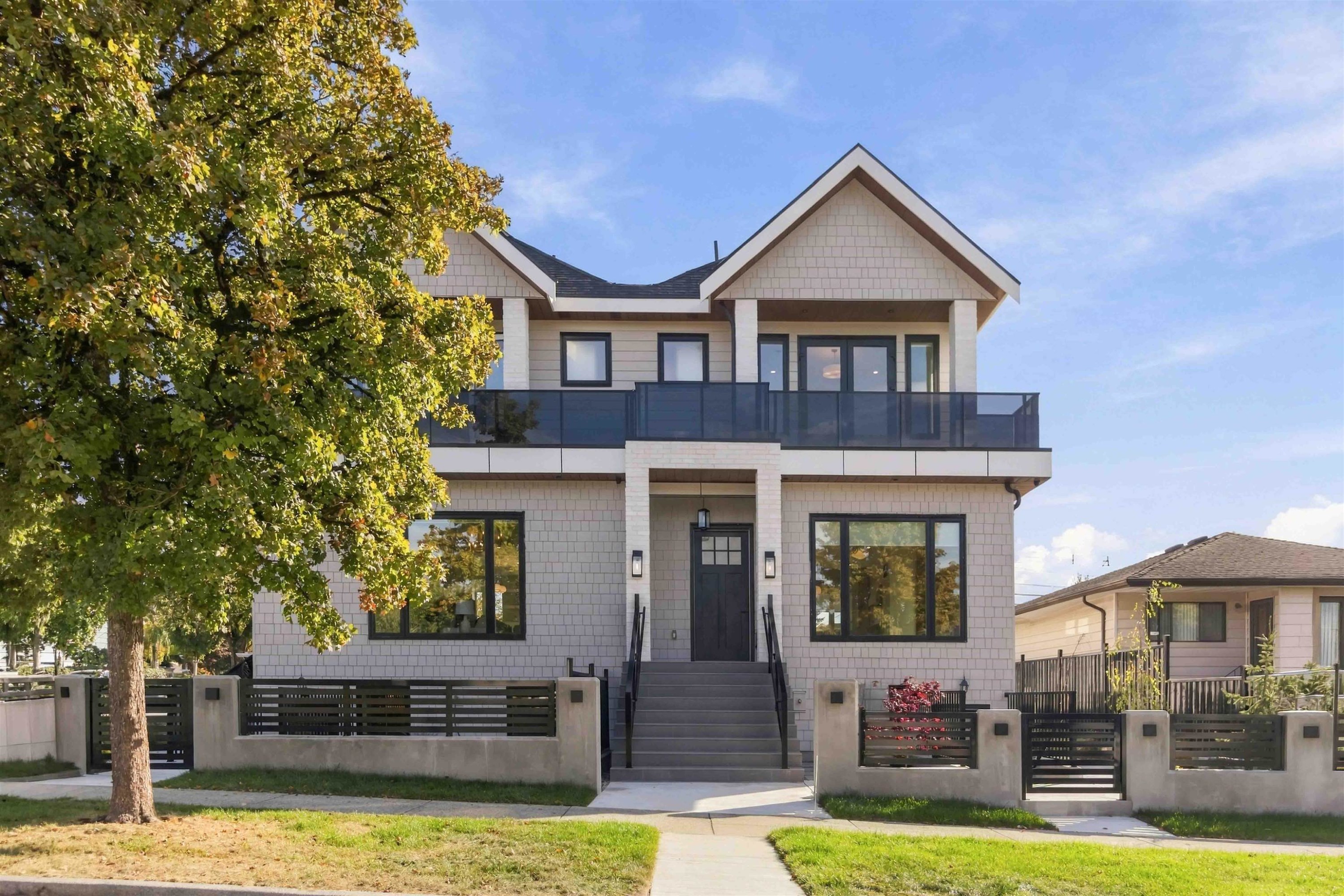 3290 48Th Avenue E, Vancouver, BC