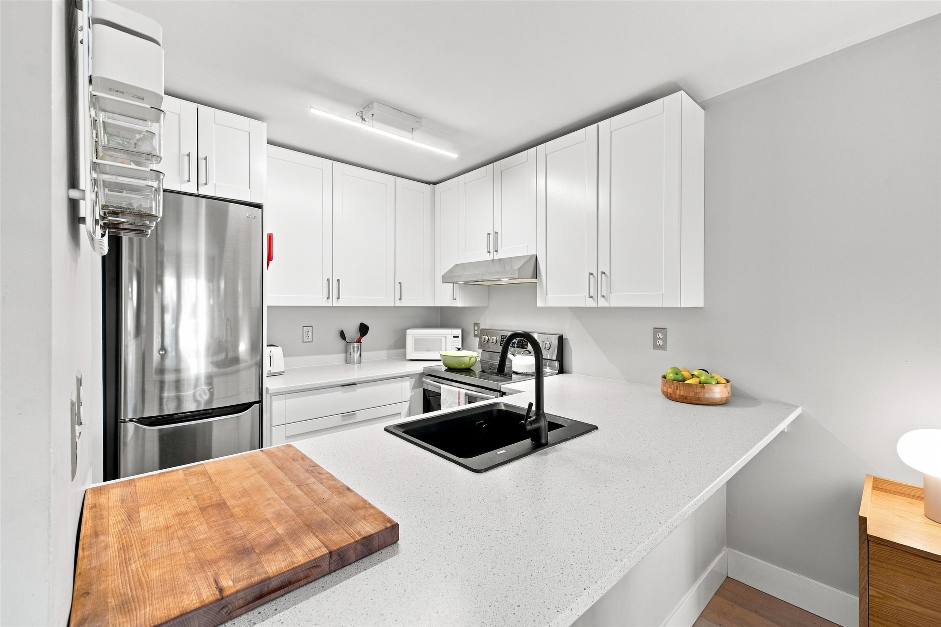108-2020 8Th Avenue W, Vancouver, BC