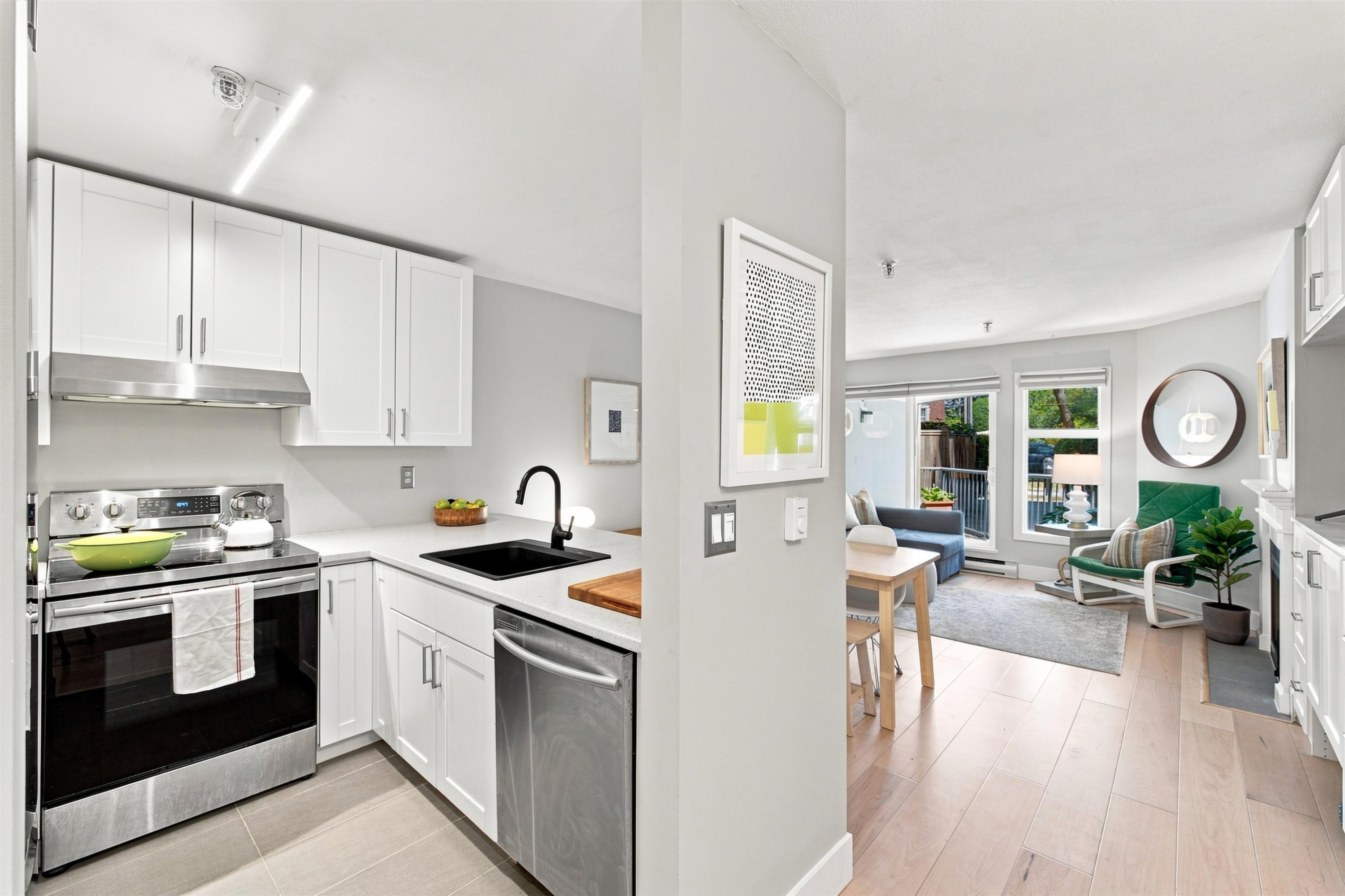 108-2020 8Th Avenue W, Vancouver, BC